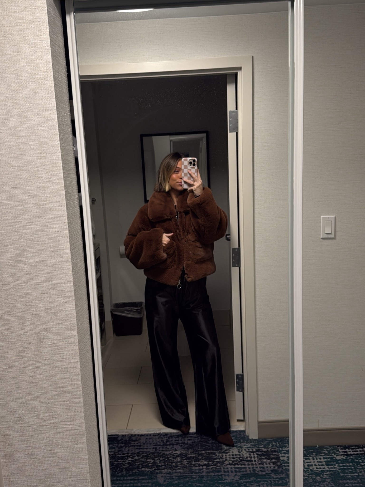 Anniversary fit! Winter outfit inspo 🤍

#LTKHoliday #LTKSeasonal #LTKootd