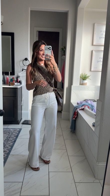 Wearing an XS in the top and pants!

#LTKmomlife #LTKgrwm #LTKdayinmylife