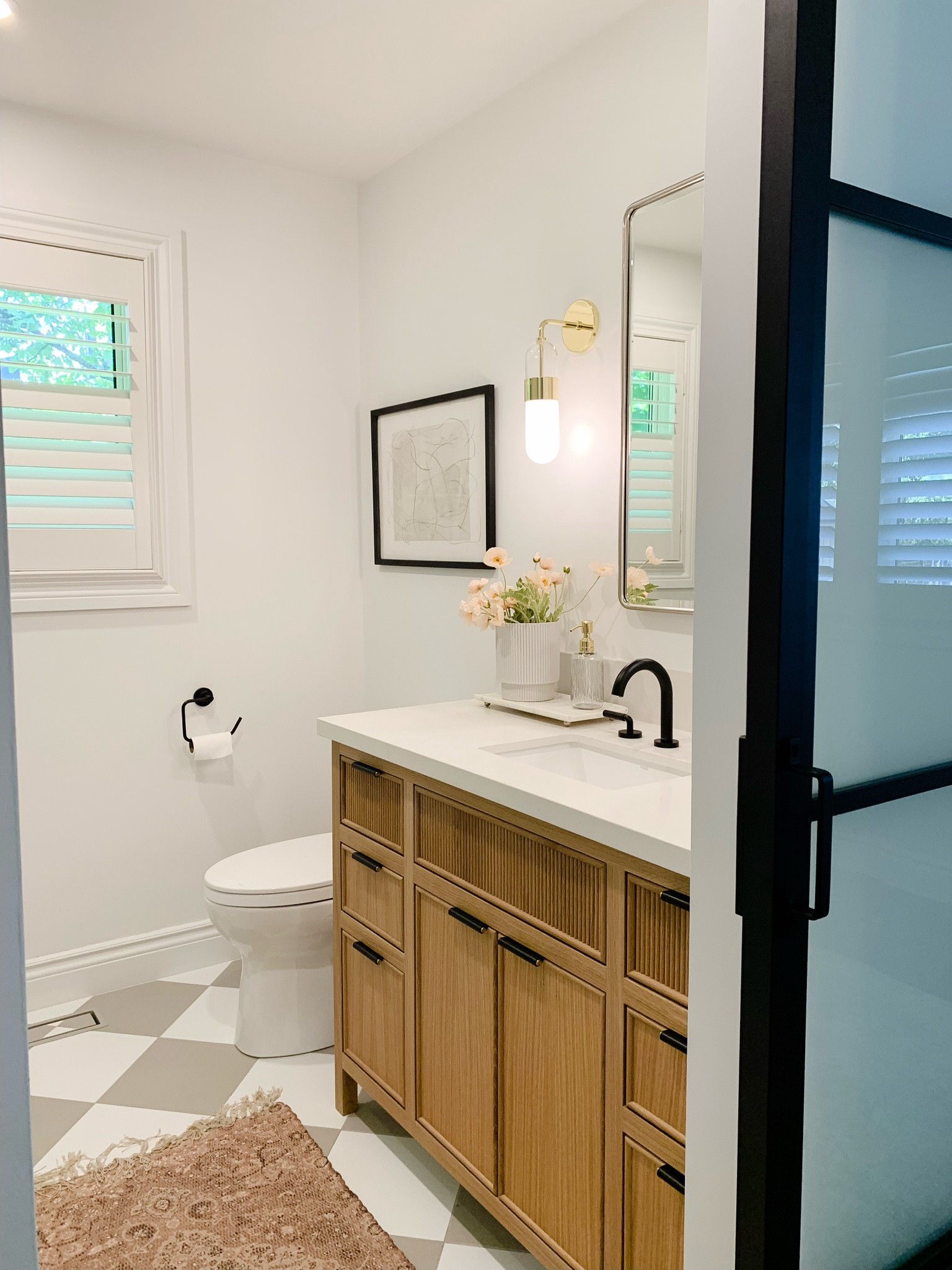 Master bathroom, bathroom design, bathroom, modern bathroom, oak vanity,  checkered floors 

#LTKhome
