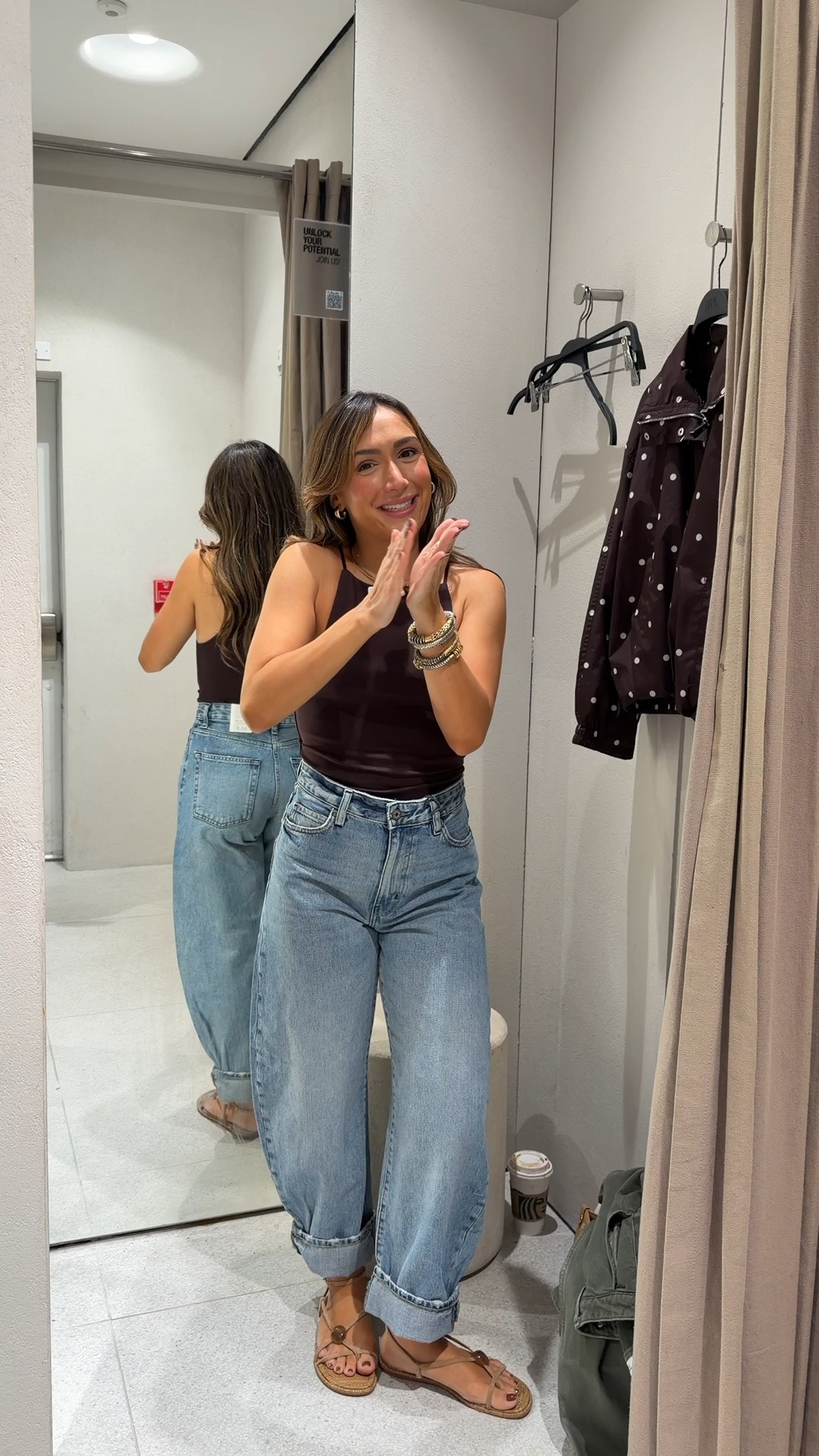 S top and jacket. 2 jean

#LTKootd #LTKgrwm