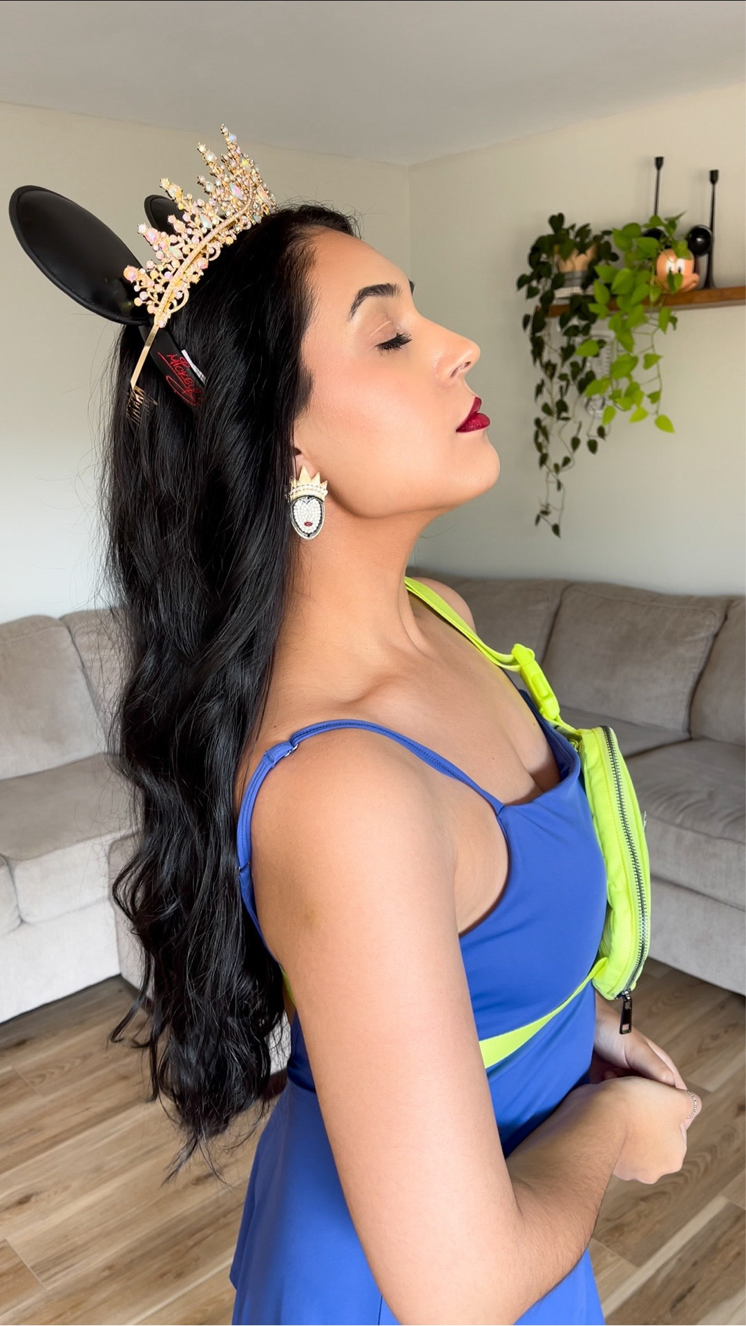 Evil Queen Bound for Disney!! 🪞🍎🤭

#LTKSeasonal #LTKTravel #LTKActive