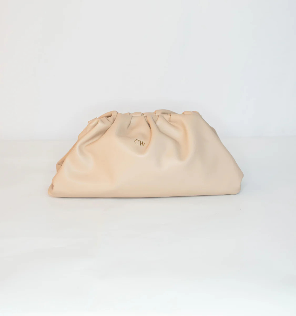 'Valencia' Nude Smooth Leather Supersoft Clutch Bag | Azurina