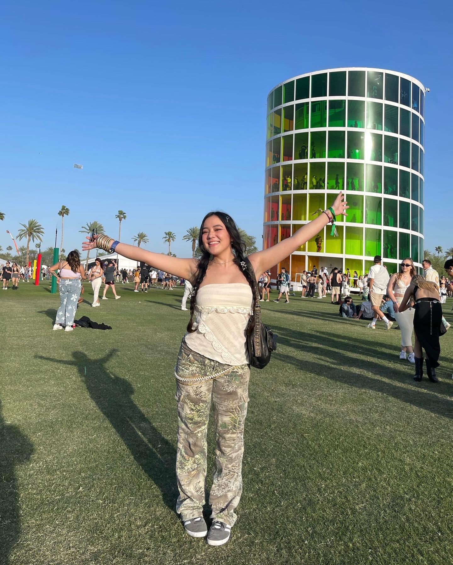 COACHELLA OOTD DAY 2!

Important notes: my pants we’re thrifted but I’m tagging everything else!! 

#LTKstyletip #LTKFestival #LTKfindsunder50