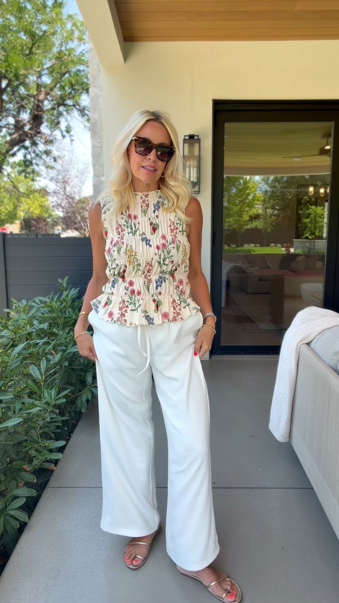 I’ve showed this outfit before and wanted to show it again because it is just so good! Looks Designer

#LTKootd #LTKgrwm #LTKmomlife