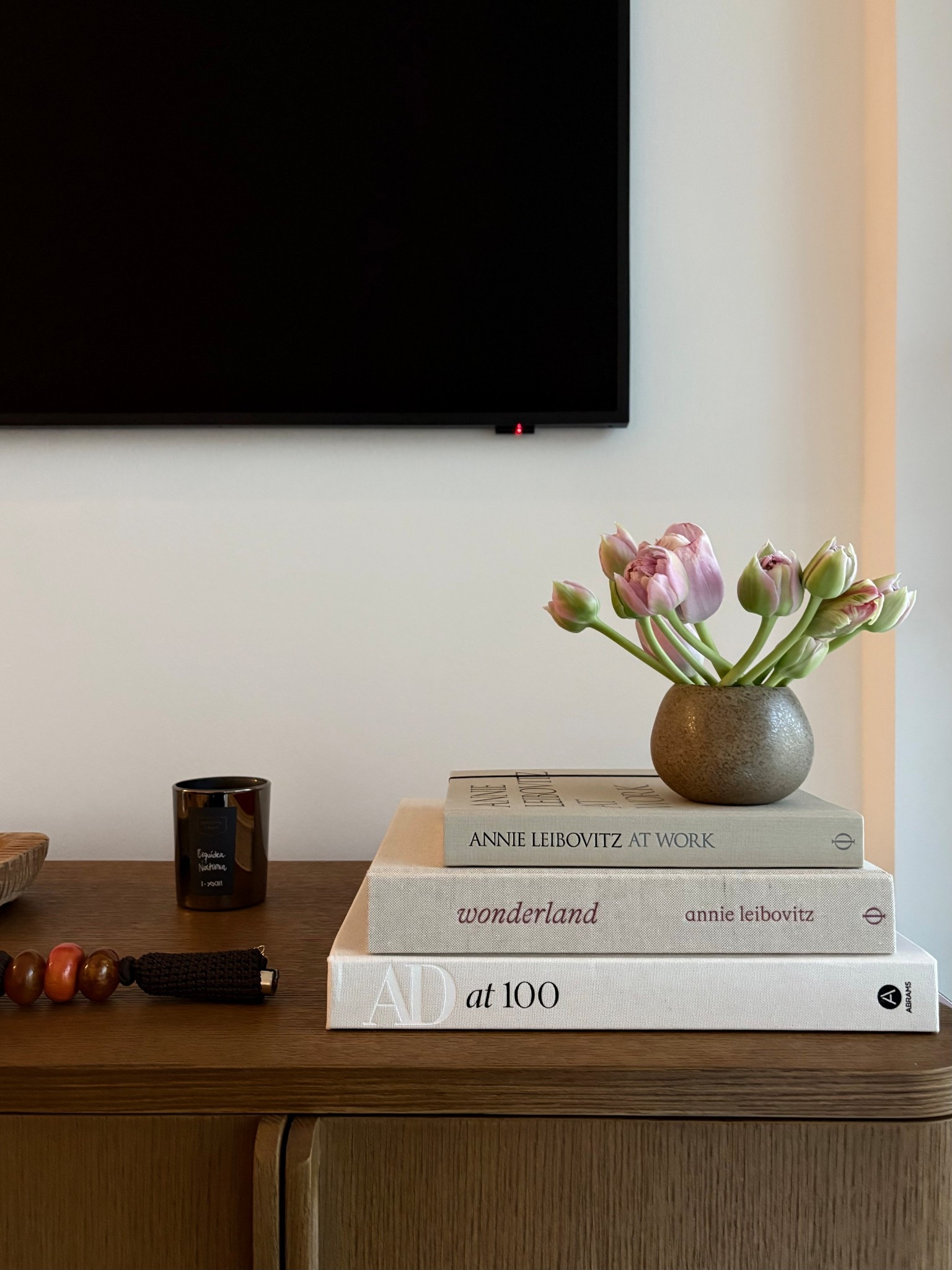 Florals, form, and objects in quiet conversation. 

#LTKGiftGuide #LTKHome #LTKFindsUnder100