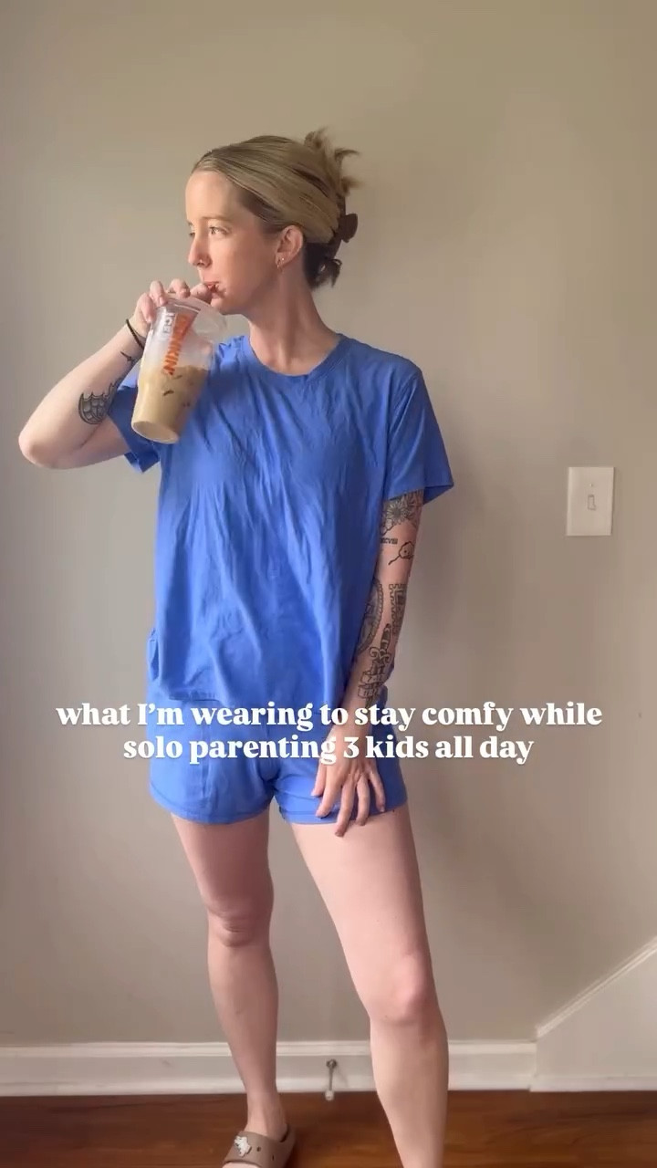 so comfy AND only about $15 for the set, plus so many colors!!! you wouldn’t believe this material is from Walmart 🤯 comment BUTTERCORE for direct 🔗