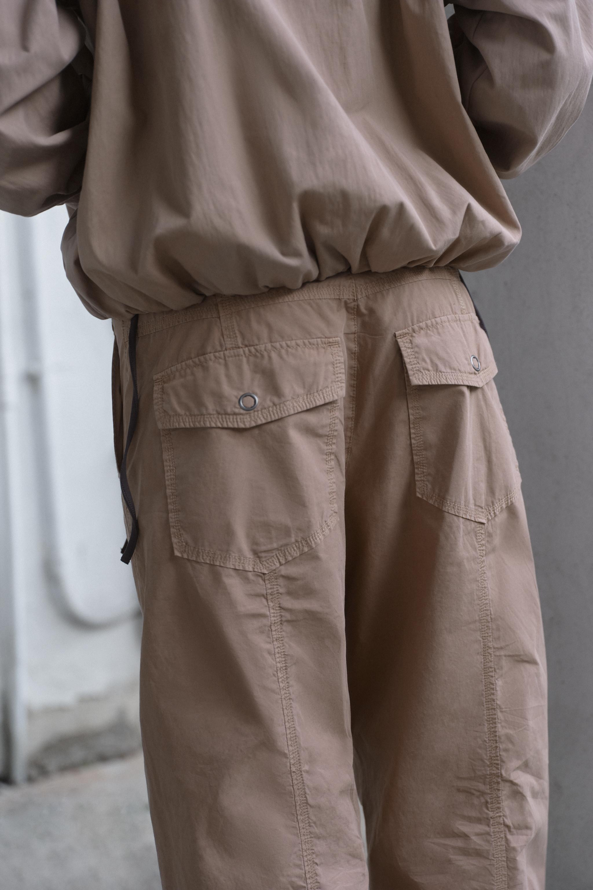 STRAIGHT-LEG TROUSERS WITH GATHERS | Zara UK