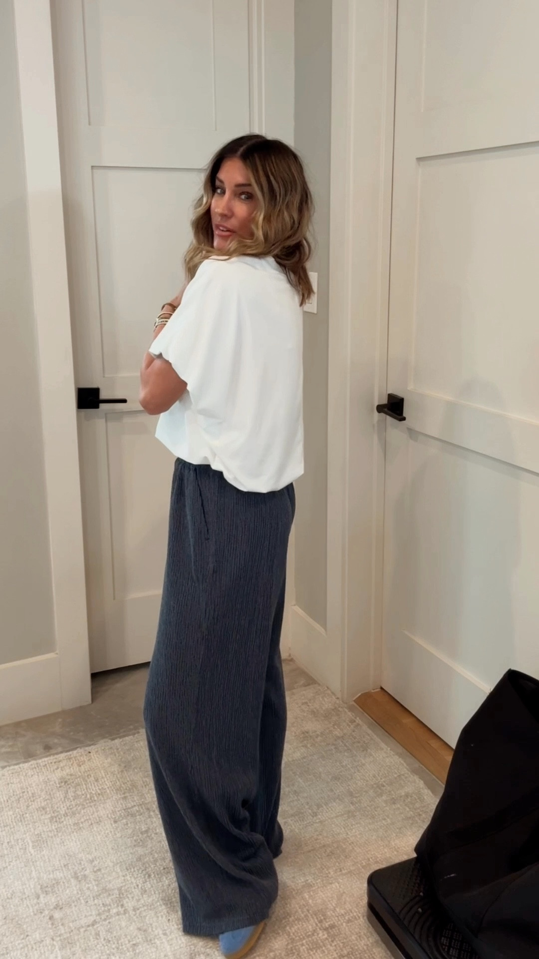 Sooo good and SO versatile!! Wearing size small. Great for casual days or easy to dress up!💃🏻🙌🏼


#LTKootd #LTKgrwm #LTKdayinmylife