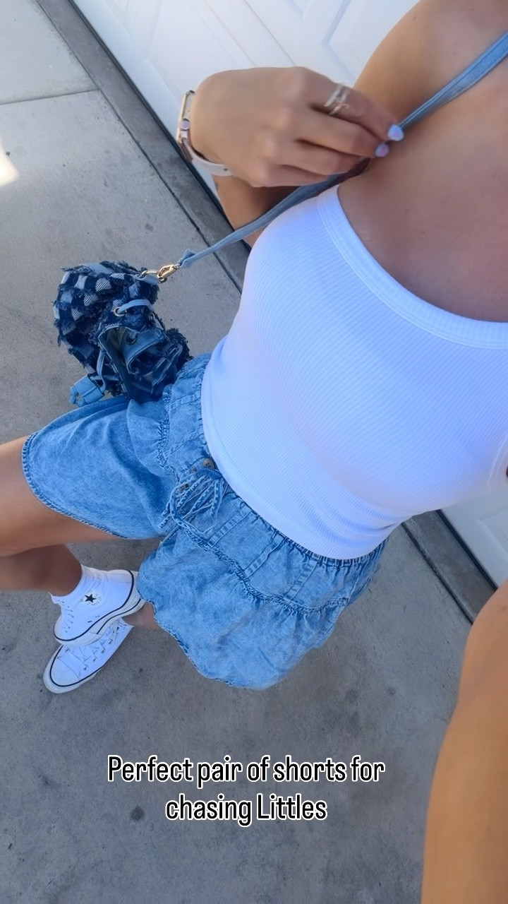Three birds nest for the win with these adorable shorts and tank that can be mixed & matched so many ways all summerrrrr🤍🌞

Use code - shopwith_kylamaddox for a discount at checkout 💲

Shirt & shorts - small 

#LTKootd #LTKdayinmylife #LTKgrwm