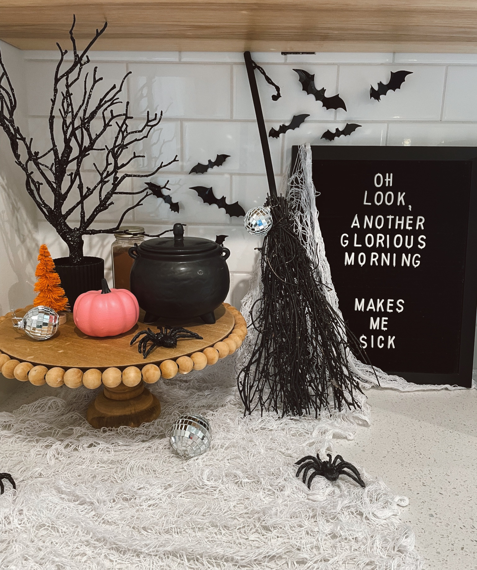 Halloween coffee bar inspo 🦇🪩💗



Cake stand, witches, letterboard, disco balls, pink Halloween, bats, subway tile, open shelves, floating shelves, boho kitchen decor, kitchen inspo, Halloween inspo, target decor, Amazon home, coffee bar decor, boho style, neutral kitchen, coastal decor, light wood, quarts countertops

#LTKSeasonal #LTKHalloween #LTKhome