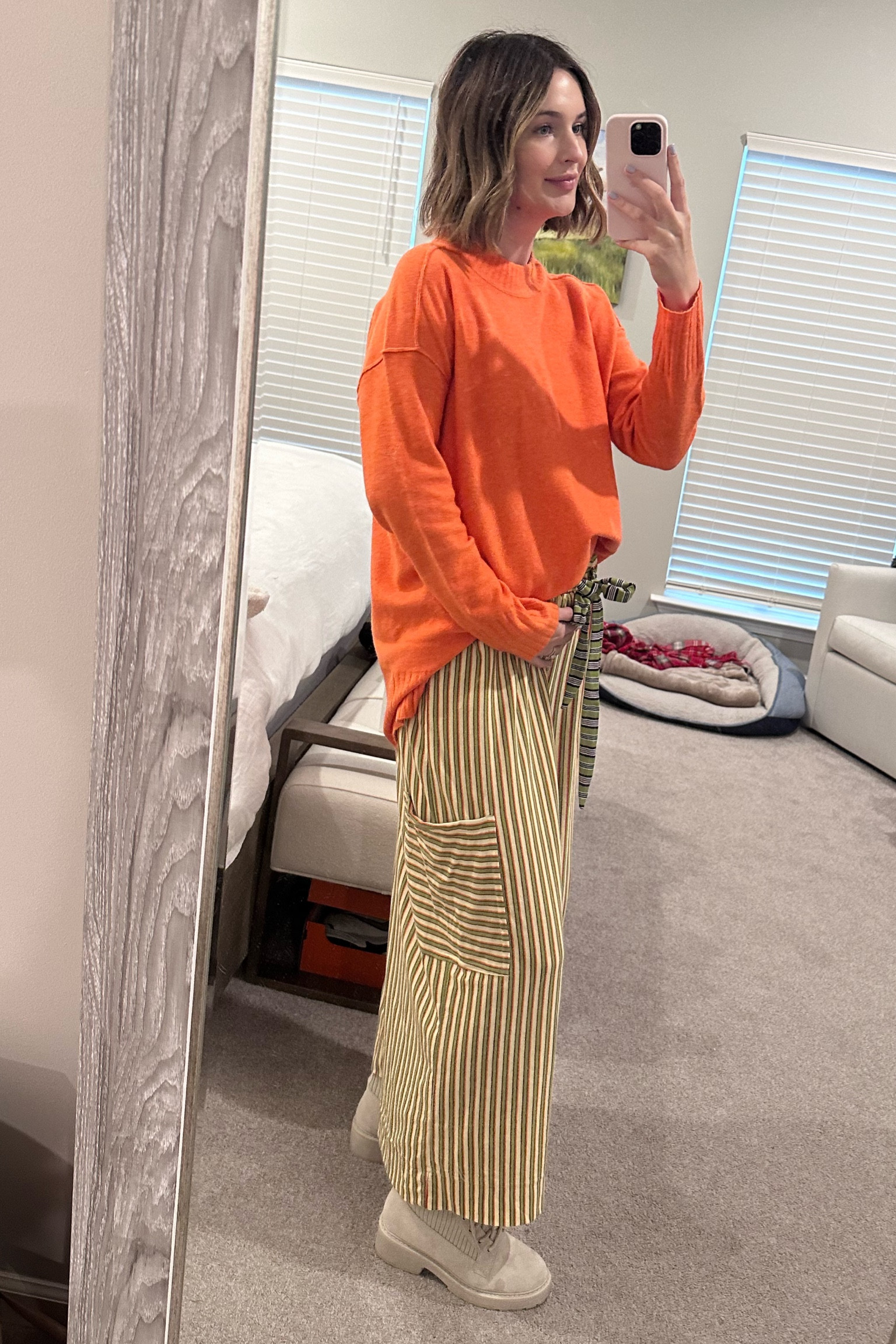 19 week pregnant ootd 

#LTKBump #LTKSaleAlert #LTKBaby