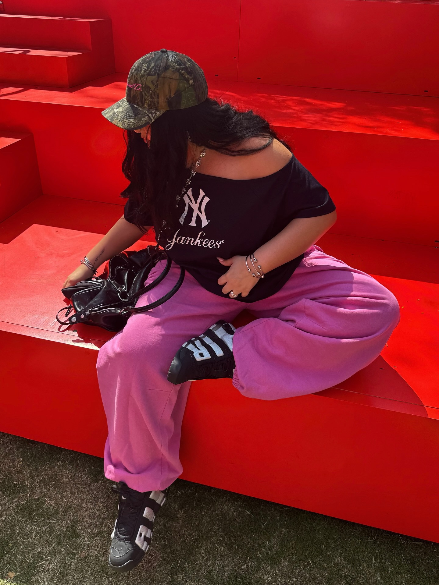 Friday recap🎀 I hope you all have the best weekend ever!!!!

Streetwear, street style, sneakers, curvy outfit 

#LTKPlusSize #LTKStyleTip #LTKMidsize