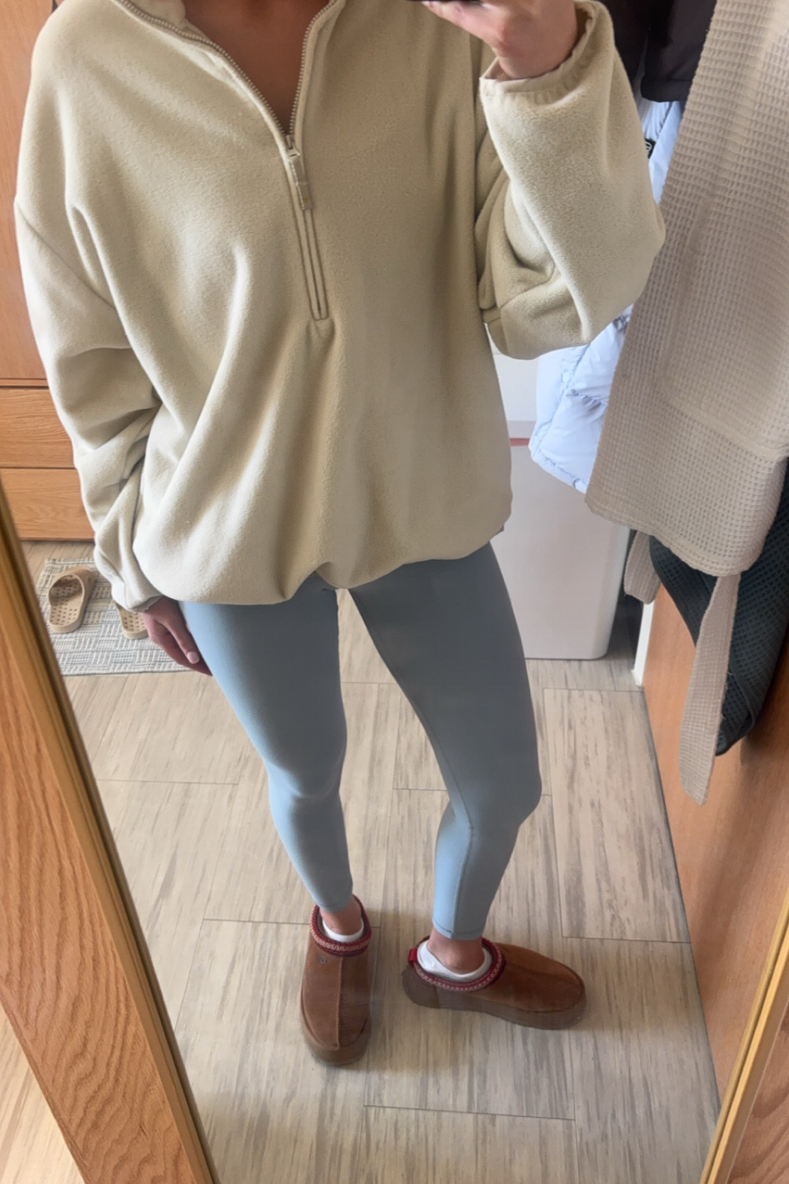 Fleece - large 
Leggings - 4
Bra - small 
Shoes - 8 

#LTKStyleTip #LTKFindsUnder50 #LTKActive