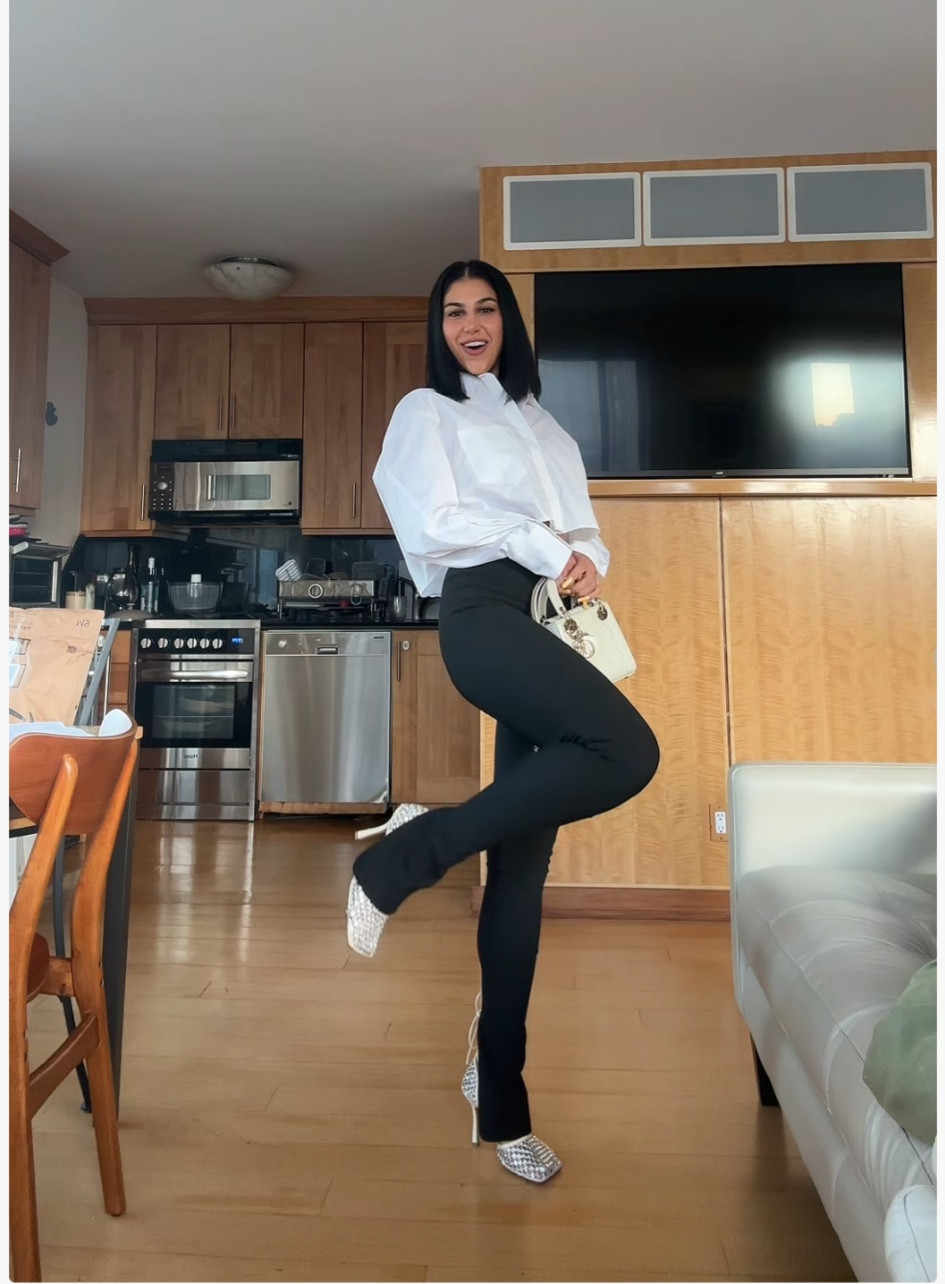 Business casual fit for a dinner tonight 🖤🤍

#LTKstyletip #LTKworkwear #LTKfindsunder50