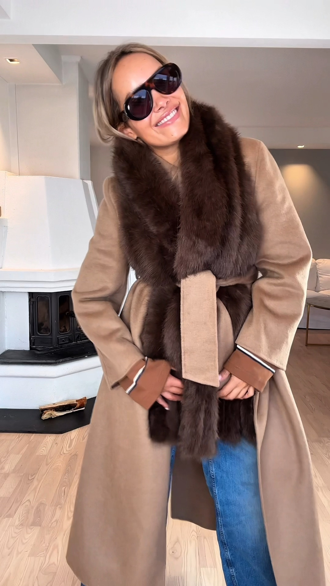 Coat is from STYLEIN size medium , the scarf comes in 2 different colors but I also linked a alternative for you ♥️♥️

#LTKwinter #LTKfestive #LTKstyletip