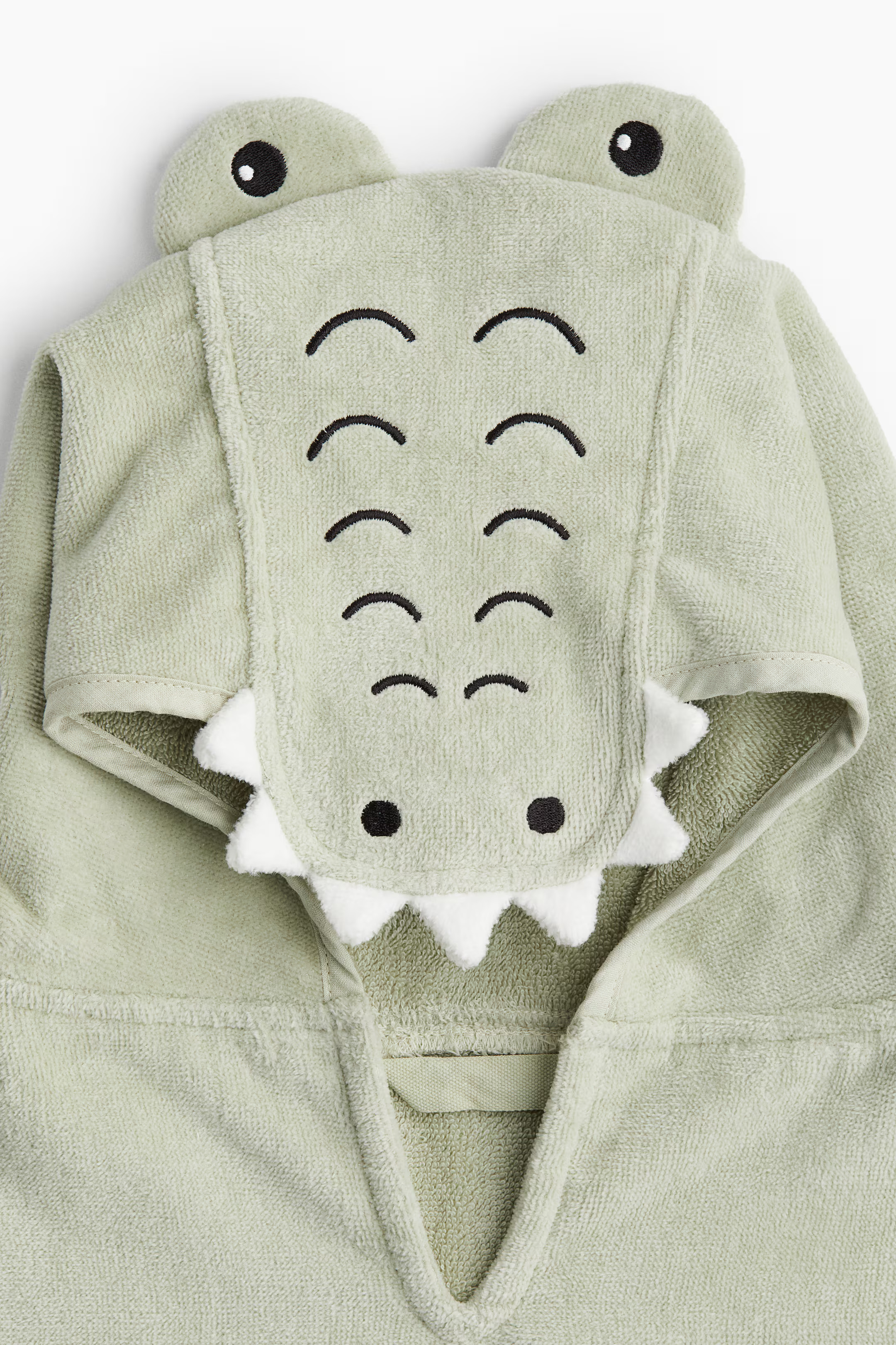 Poncho towel | H&M (UK, MY, IN, SG, PH, TW, HK)