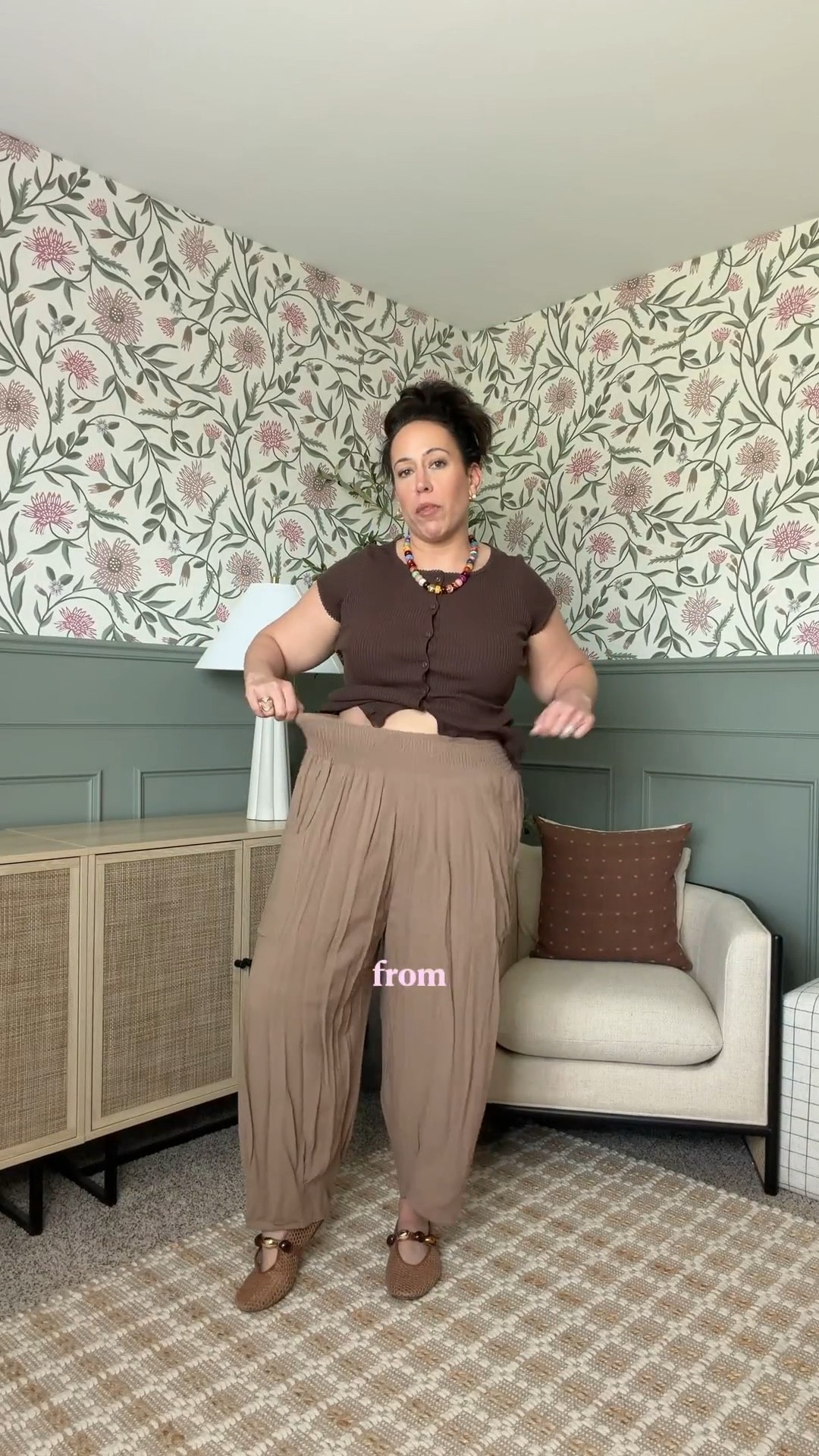 OOTD as a midsize mom! Love this outfit so much. Stretchy pants with a look for less top allllllll from Amazon 👏🏻👏🏻👏🏻

#LTKMidsize #LTKBeauty #LTKootd