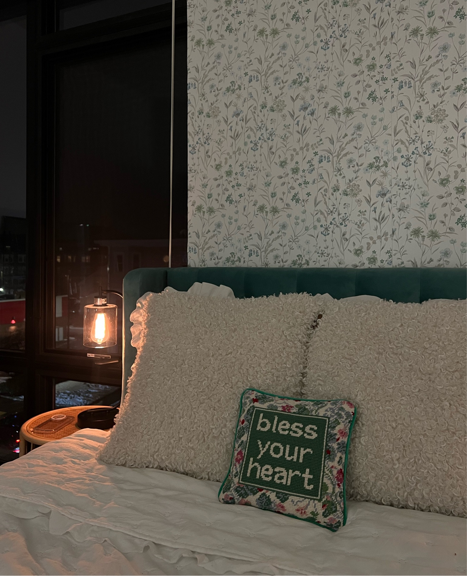 Bless your heart pillow 🔗💚 