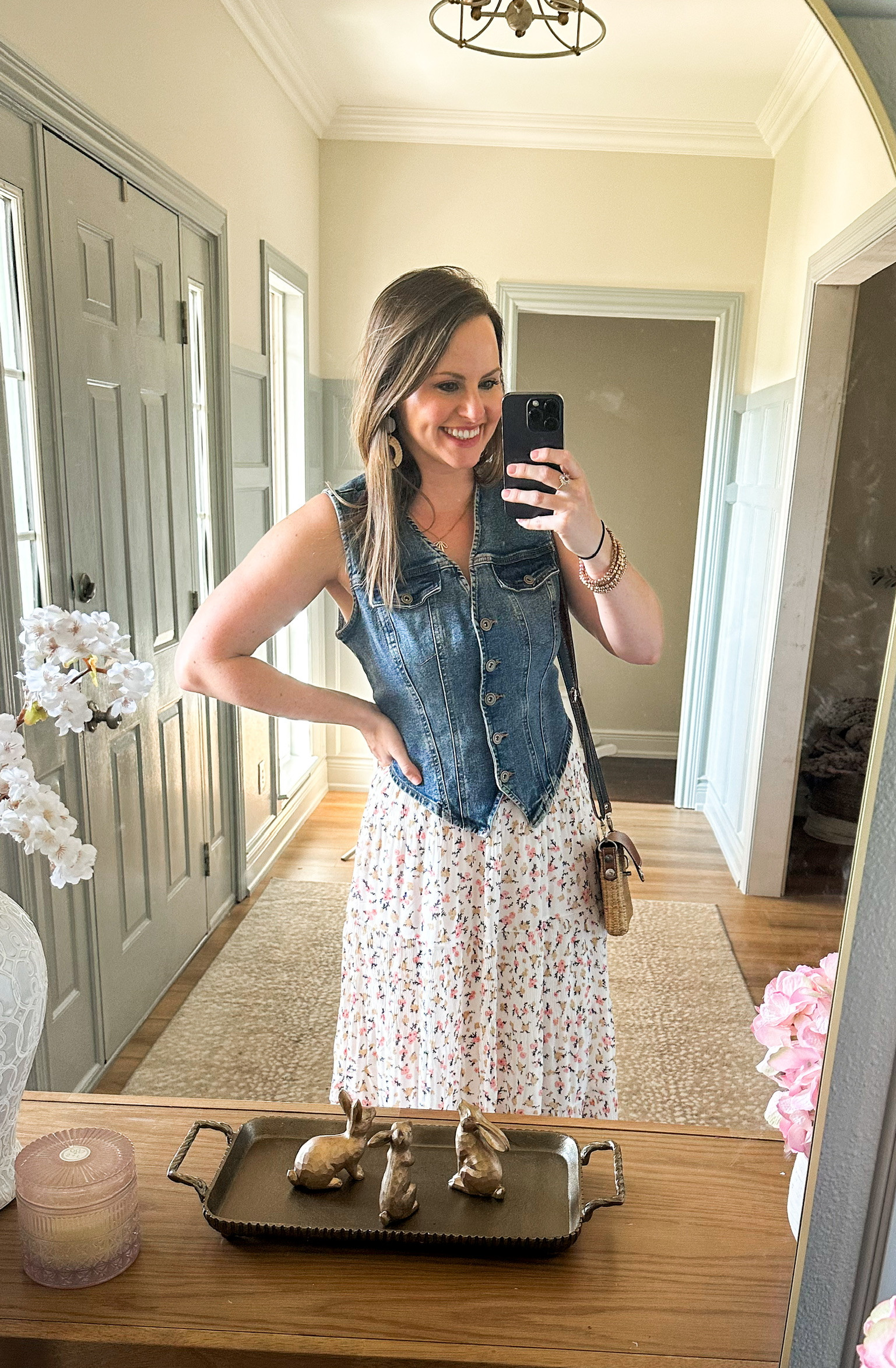 Cute casual summer outfit perfect for a country concert too 🎶 

#LTKSaleAlert #LTKSeasonal #LTKFindsUnder50