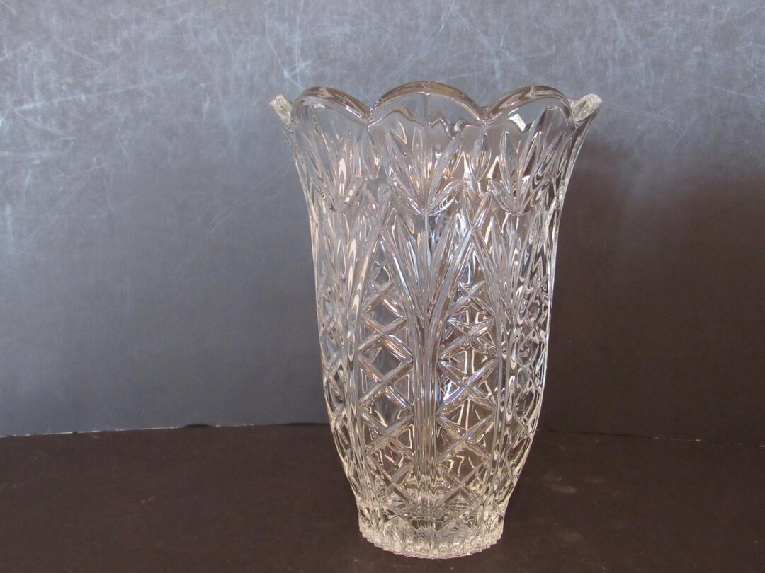 Vintage 7 Inch Deplomb Lead Crystal Vase Lead Vase With Scalloped Edge SM - Etsy | Etsy (US)