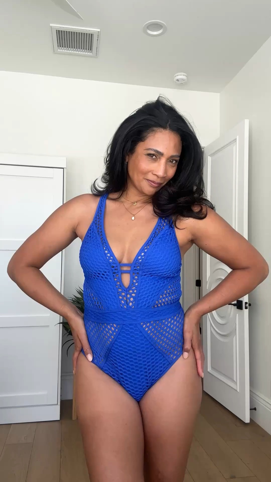 Love this sexy one piece!! So cute with this fun coverup for the pool or beach!! All fit true to size.

#swimsuit #onepiece #coverup #beach #pool #vacation #outfit