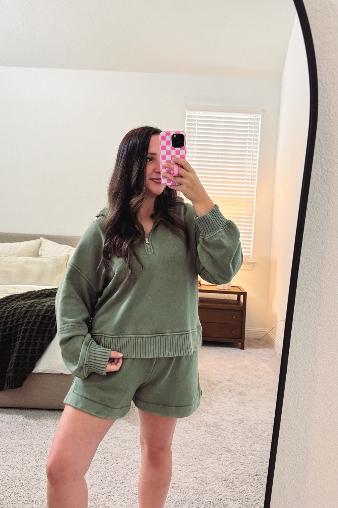 my favorite fall set from aerie is on major sale!! I own in multiple colors already. It’s so comfy and the shorts are PERFECT! 

I’m in a size medium in both, definitely runs oversized so no need to size up. 

Aerie finds, aerie fall, aerie sale, aerie clothes, aerie matching sets, aerie fall picks 

#LTKFindsUnder50 #LTKSaleAlert #LTKFallSale