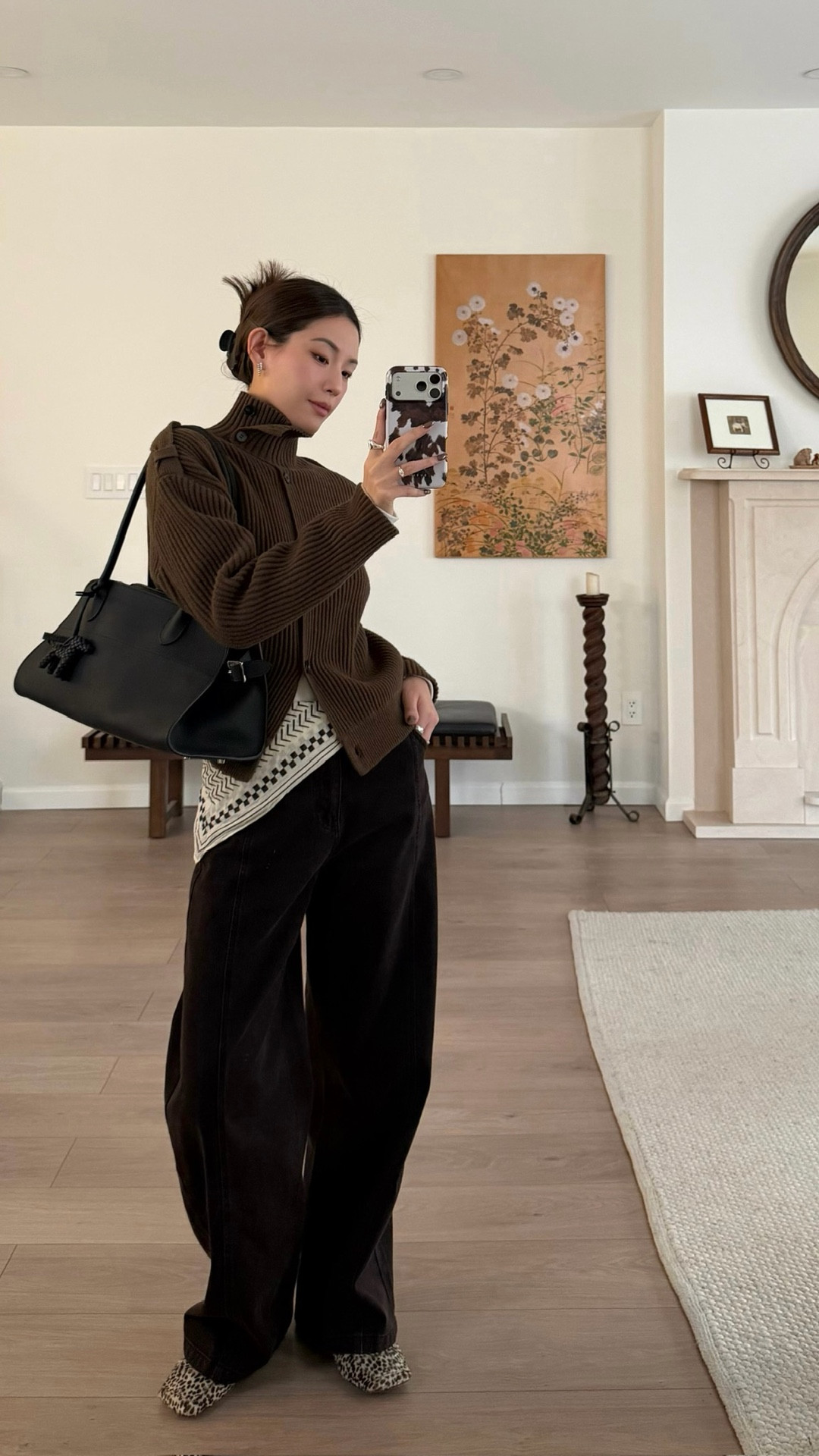 This has been my go-to sweater lately 🤎

sweater - size xs
pants - size xs/p
coat - size s

#LTKstyletip #LTKwinter #LTKpetite