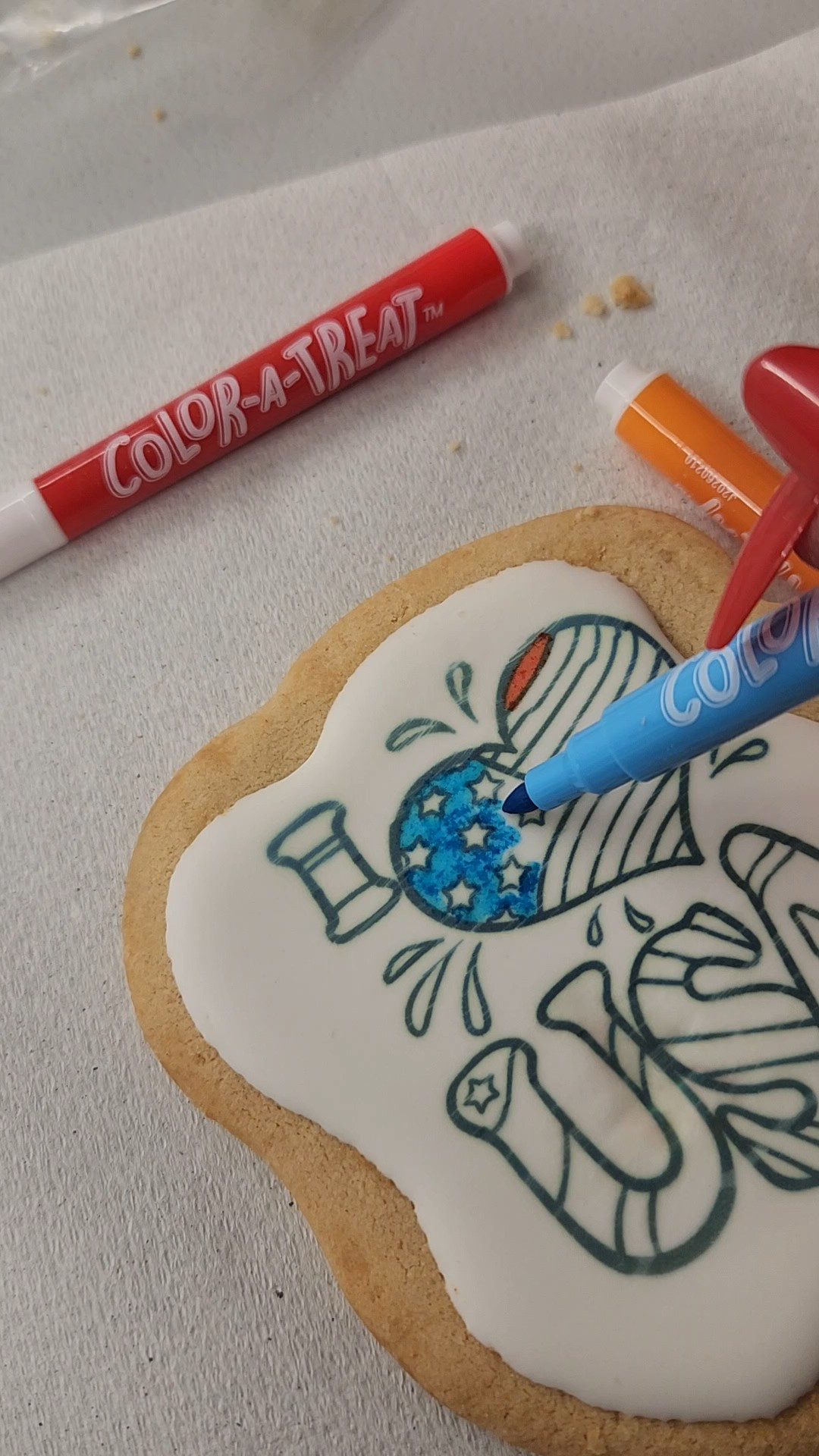 Color your cookies with these kits

#LTKfoodie #LTKKids #LTKBaby