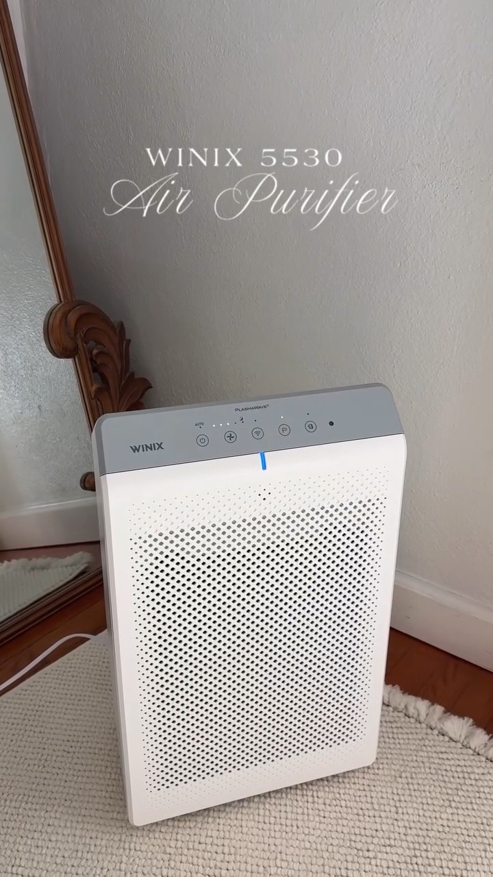 we’ve been loving our @winixamerica 5530 Air Purifier ☁️🕊️ #winixpartner It helps capture dust, allergens, pet dander & ultrafine particles from the air while we go about our day.