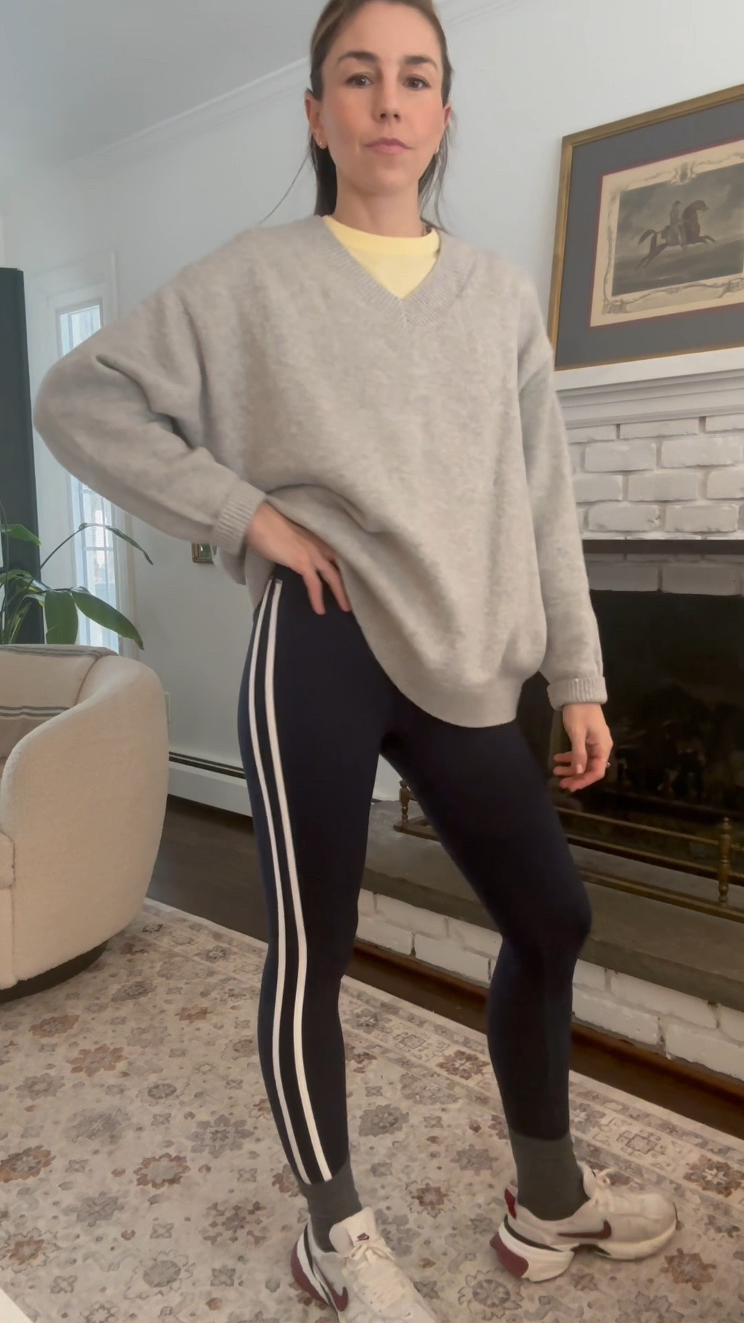 Pants free until May please 

#LTKootd