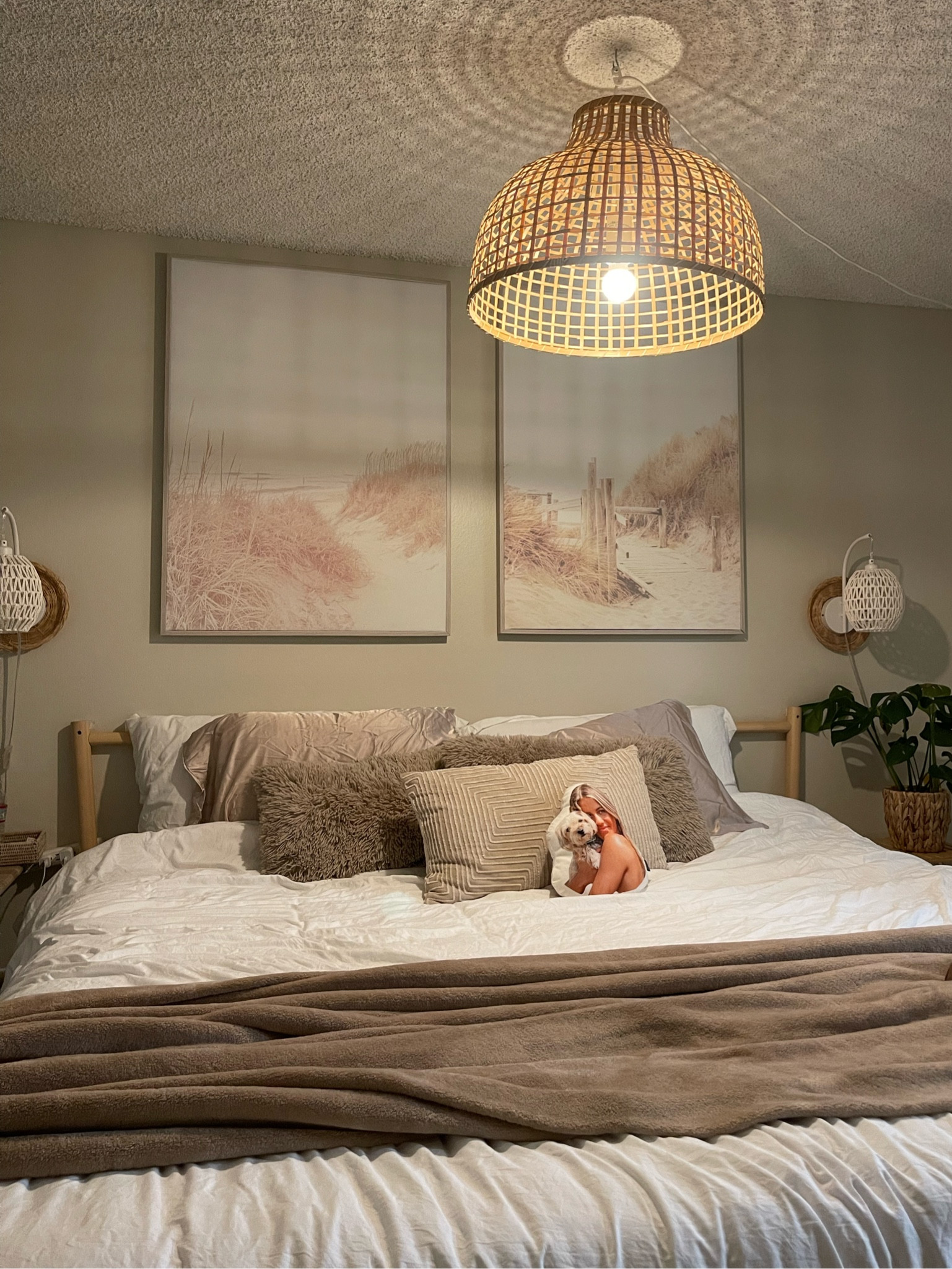 Bedding + pillows