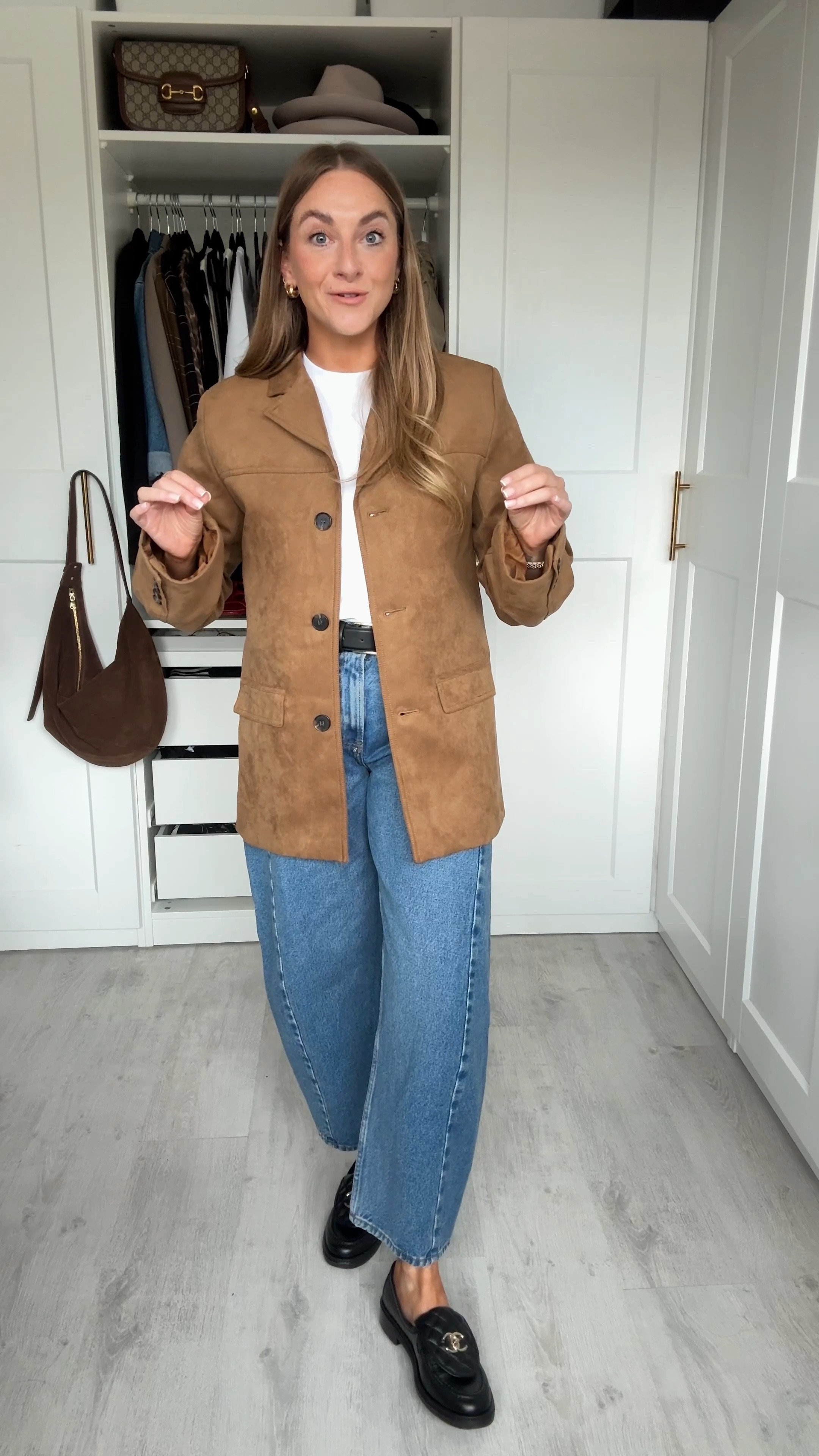 Faux suede jacket outfit.

Jacket: XXS (this runs large)
Barrel jeans: 24 waist (I sized down)
T-shirt: size S (size up) 

#AugustBrandSpotlight #LTKstyletip #LTKautumn