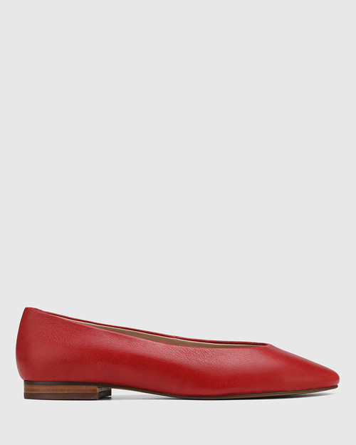 Anastasia Rouge Red Leather Ballet Flat | Wittner
