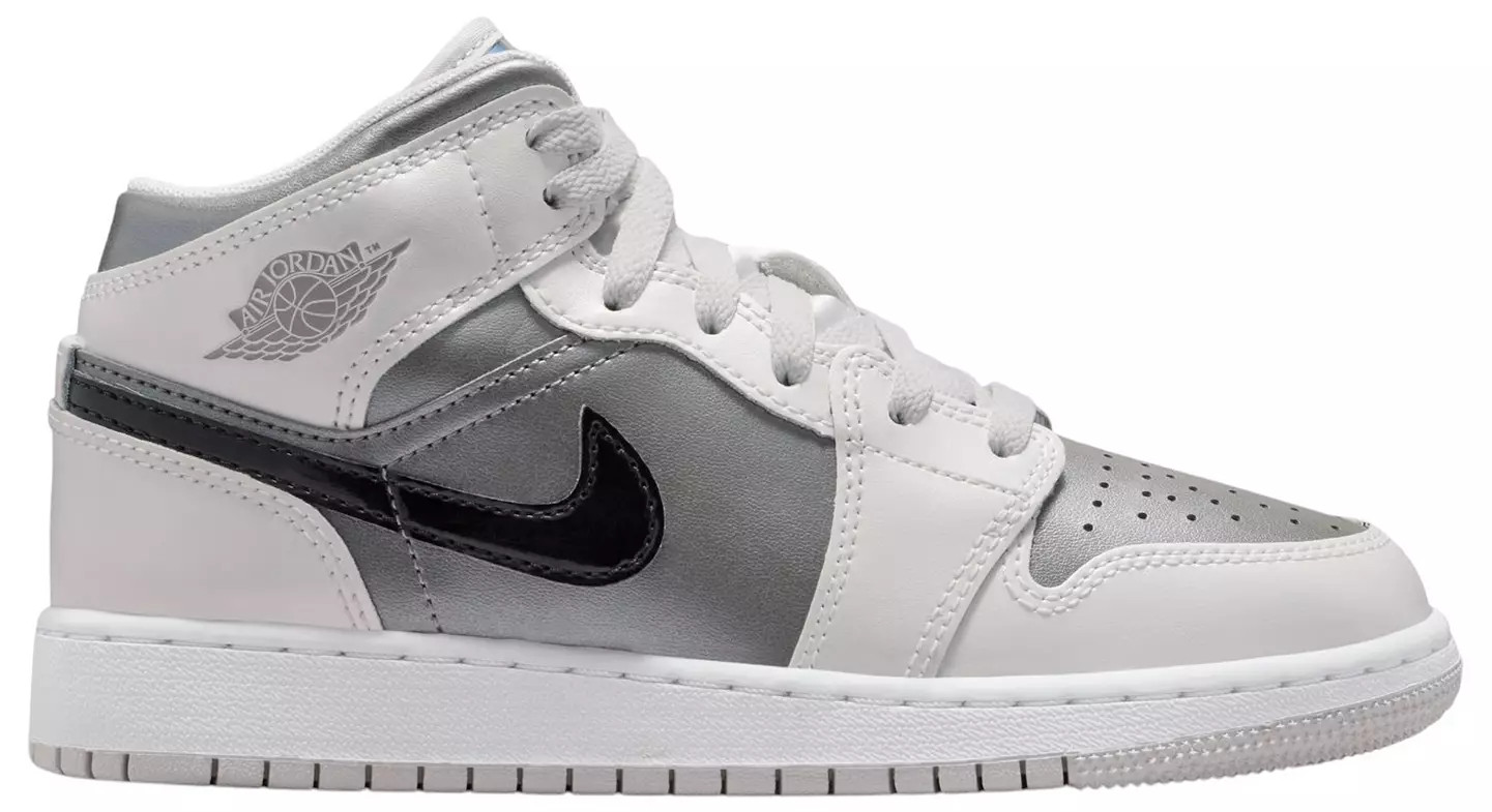 Jordan Kids' Grade School Air Jordan 1 Mid Basketball Shoes | DICK'S Sporting Goods