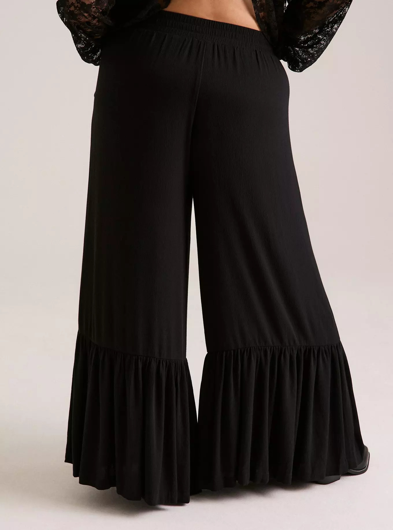 Festi Tiered Flare Pant | Torrid (US & Canada)