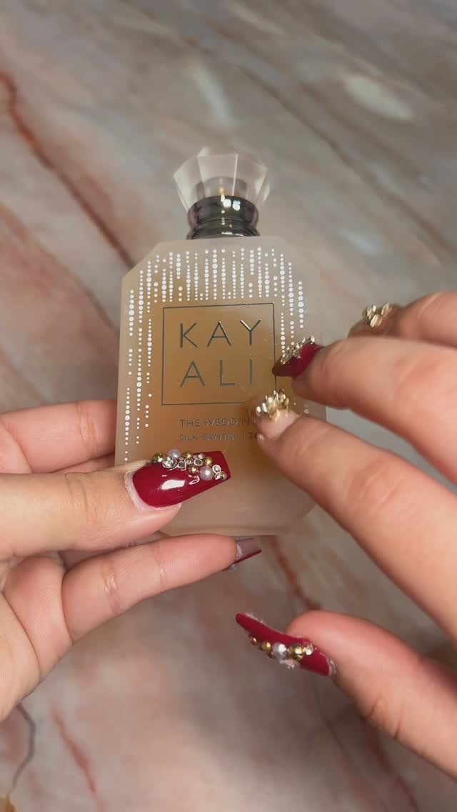 Another day, another perfume unboxing ✨  @kayali’s Wedding Silk Santal is pure romance in a bottle—sweet, soft, and oh-so-dreamy. Think sparkling champagne, white freesia, sandalwood, and a hint of vanilla. 

#LTKcanada #LTKbeauty