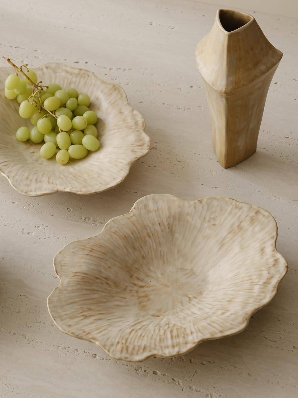 WENSHUO Stoneware Fruit Bowl for Kitchen Counter,Large Decorative Bowls for Home Decor,Handmade P... | Amazon (US)