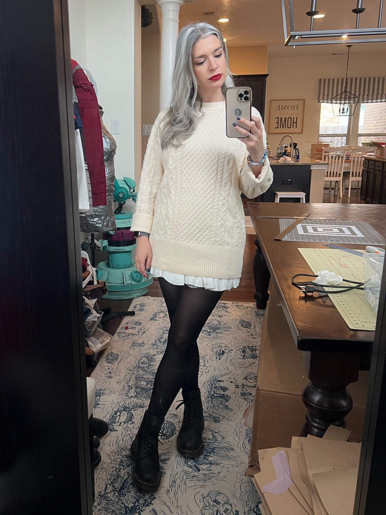 Outfit to go do some holiday shopping 🎄

#LTKfindsunder50 #LTKworkwear #LTKSeasonal