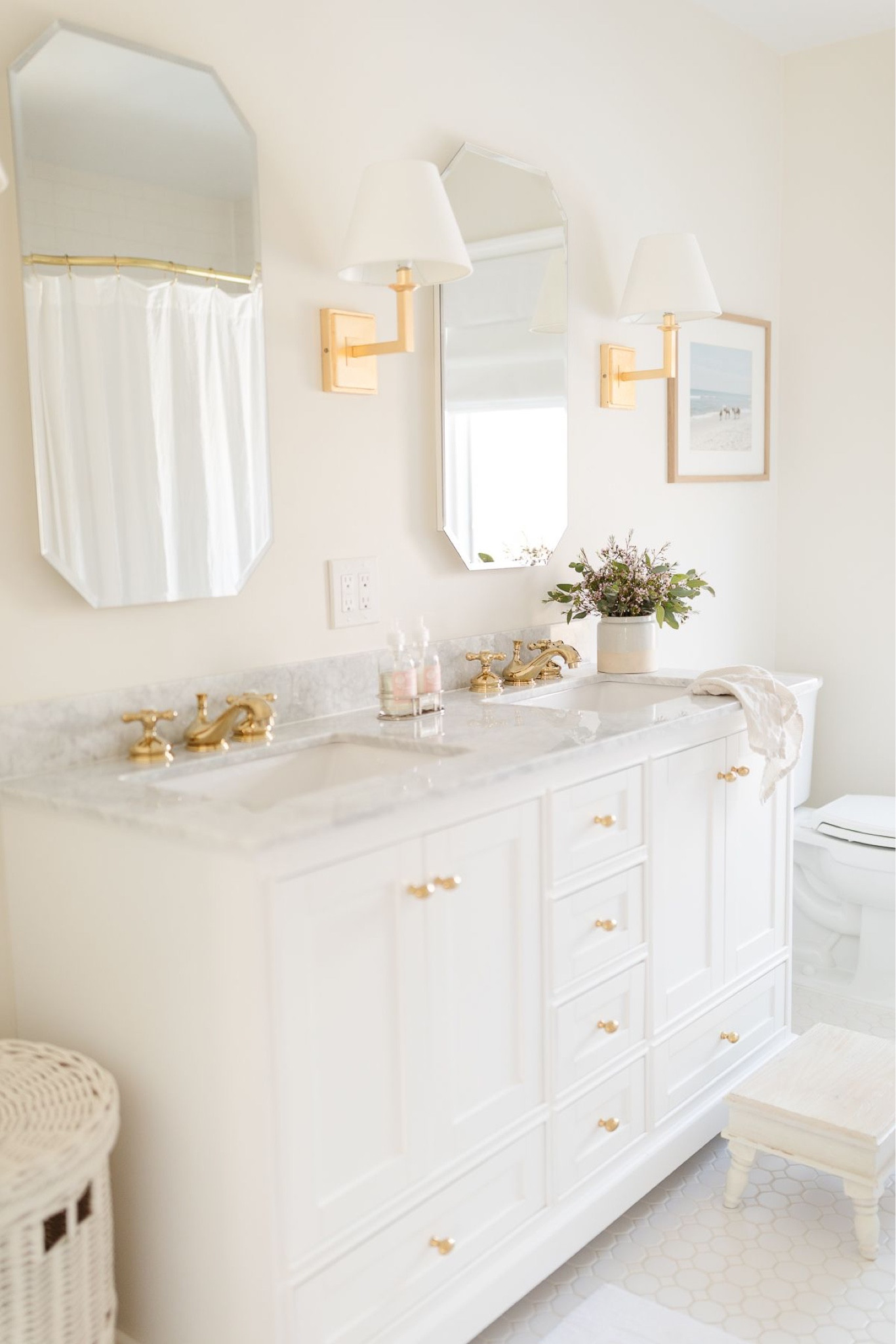 Serene Spa Bathroom Inspiration

#LTKSaleAlert #LTKStyleTip #LTKHome