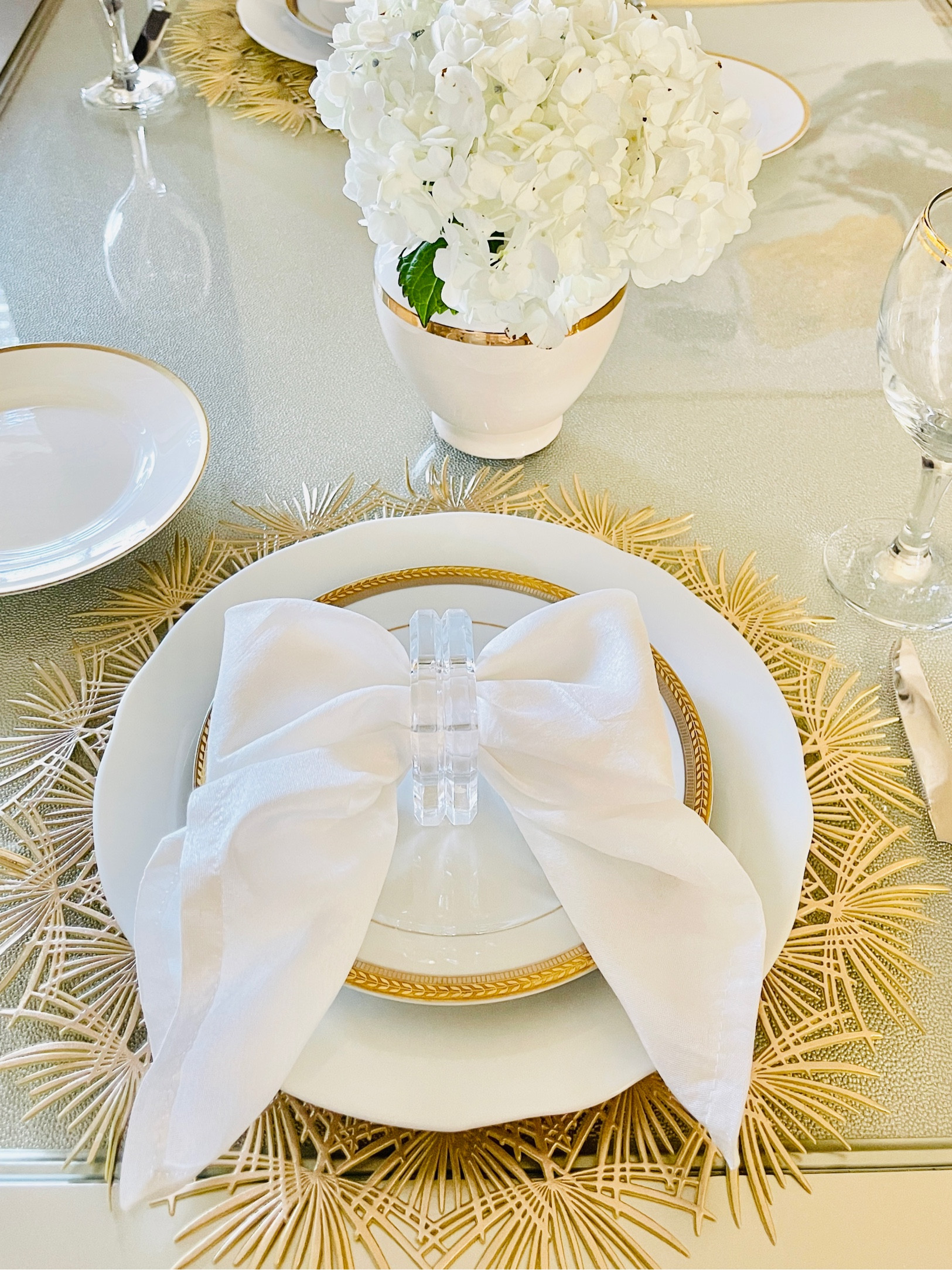 🍽️🤍Simple, Elegant & Beautiful Table Setting! Perfect for bridal shower, summer weddings, baby shower & more!


#LTKstyletip #LTKwedding #LTKunder100
