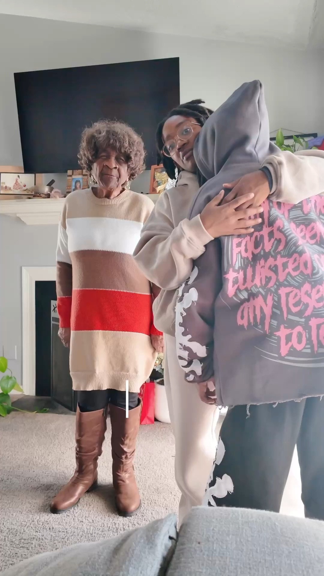 A cozy Christmas fit check with the fam 🤎

#LTKdayinmylife #LTKootd #LTKgrwm