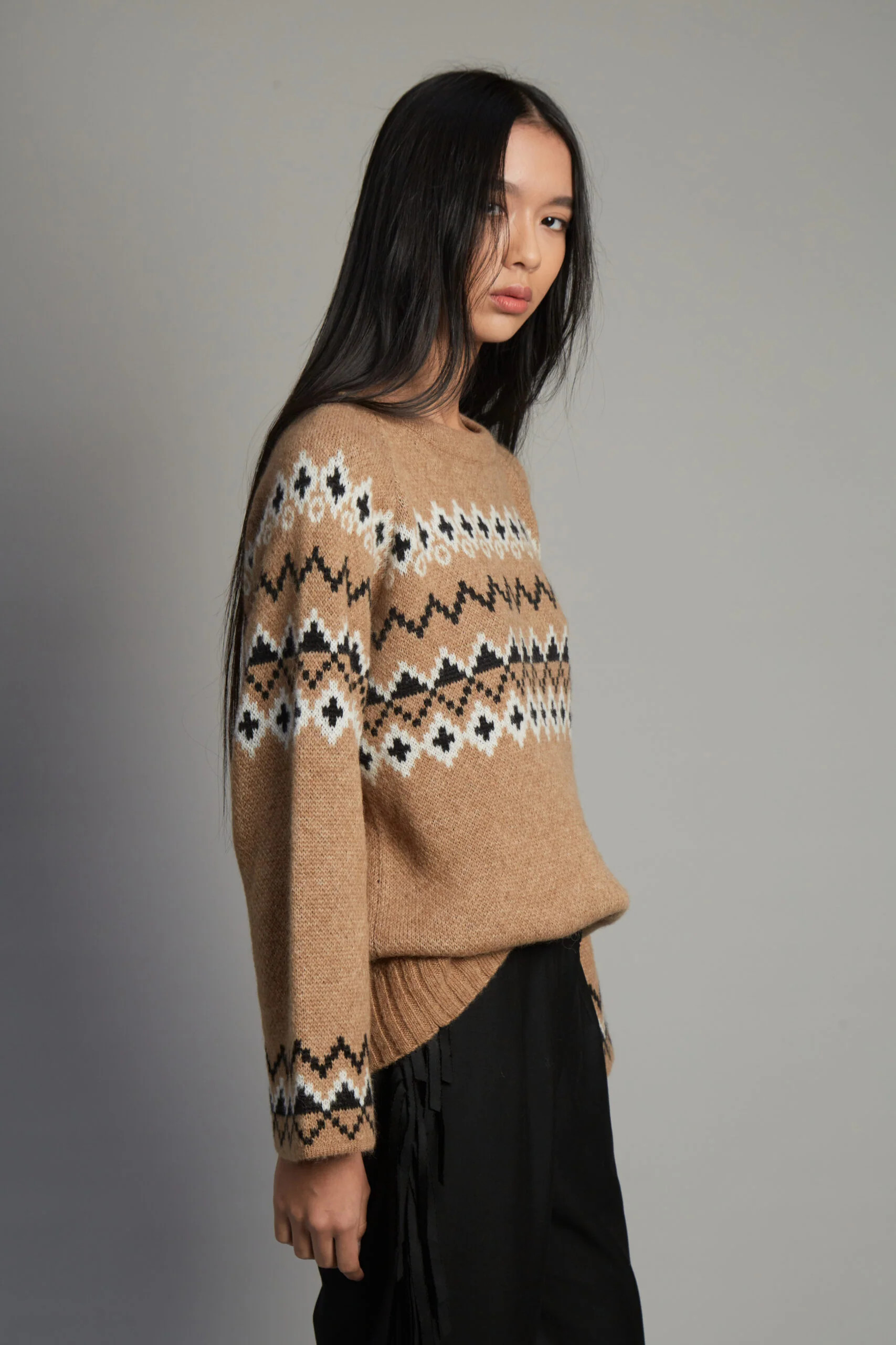 Ayllu Beige Sweater | COUPER