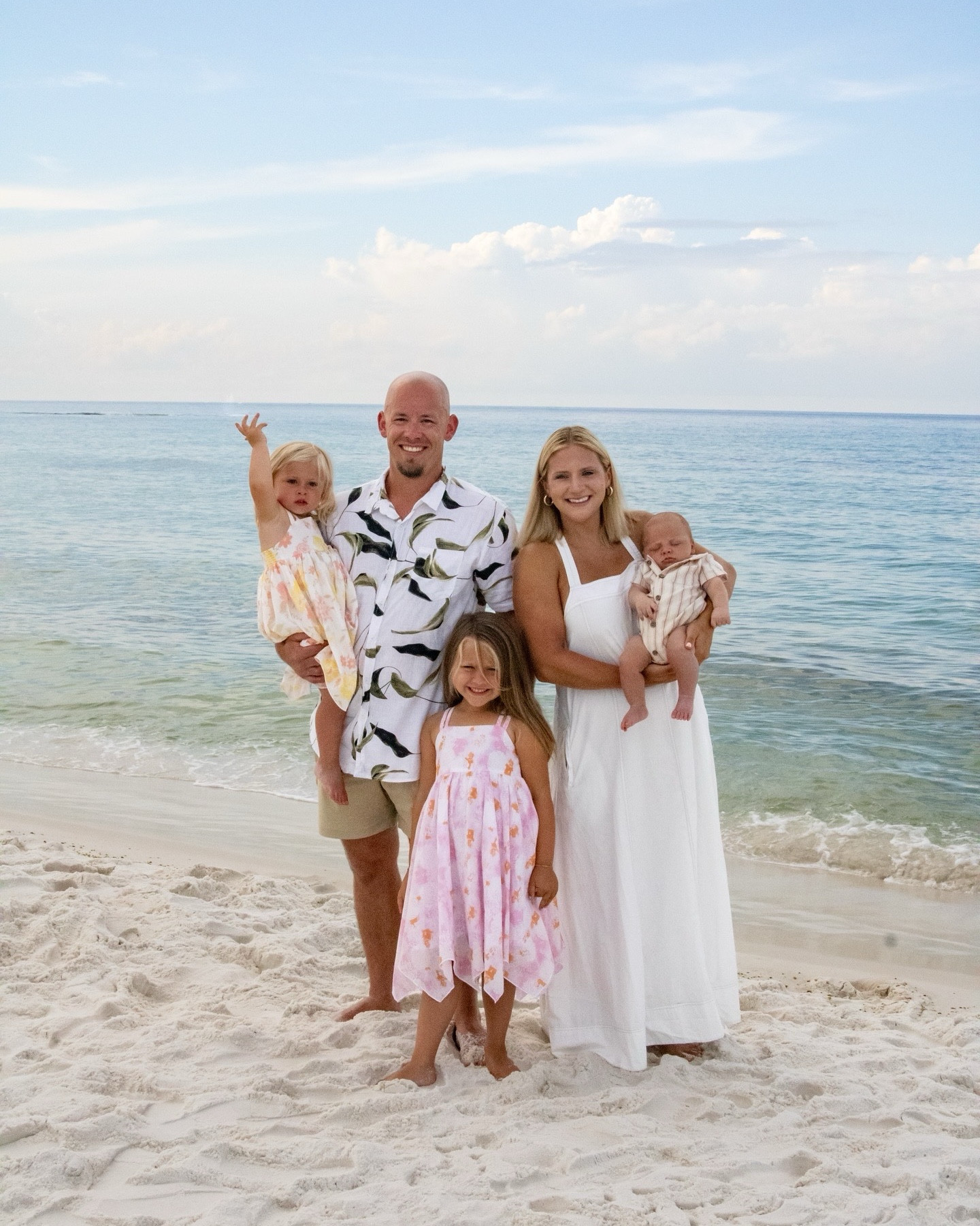 A moment for the class family beach photos! 

#LTKMidsize #LTKStyleTip #LTKFamily