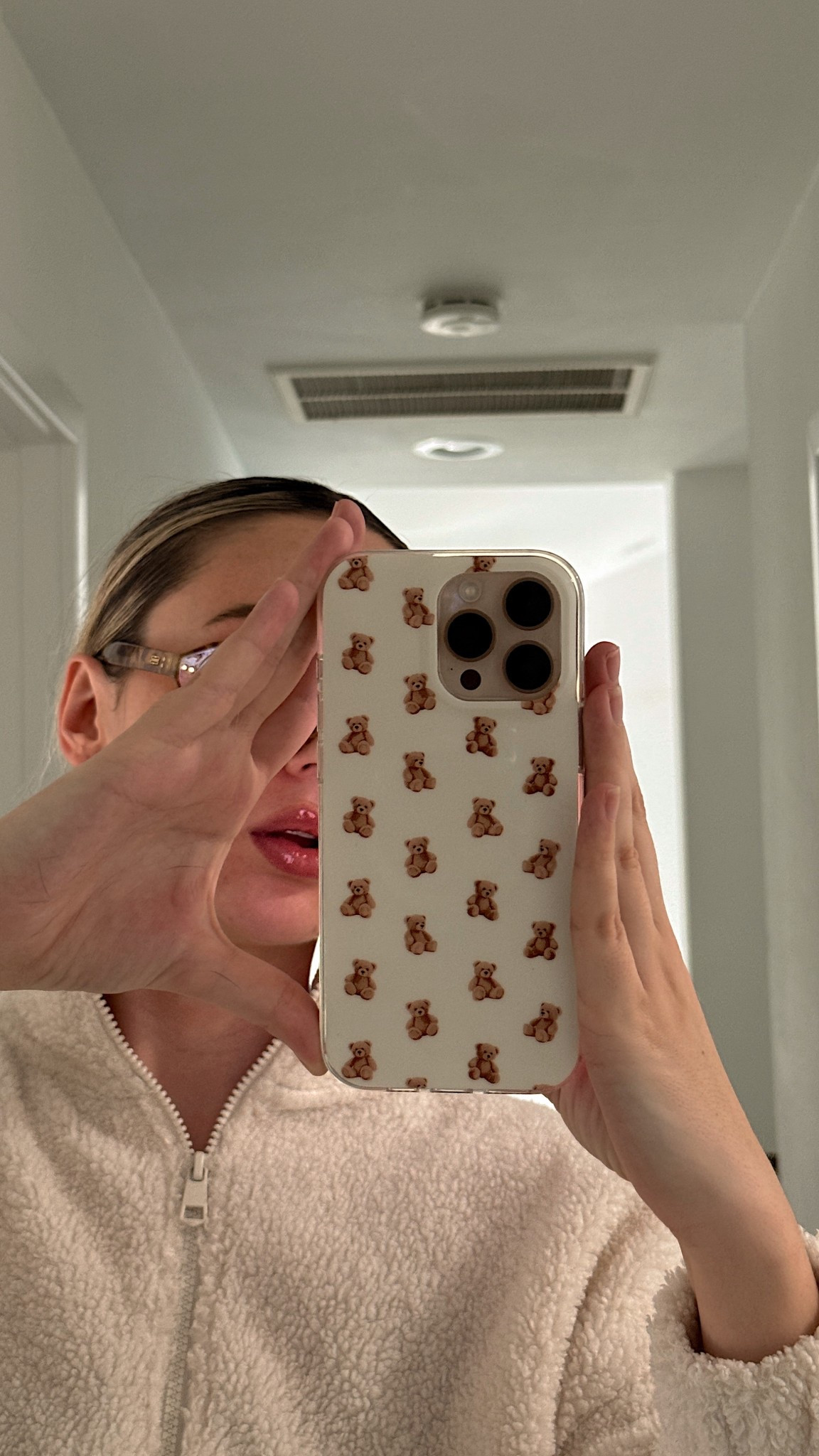 teddy bear phone case 🧸