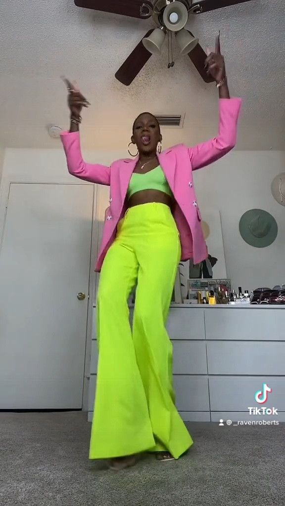 Neon pink and green outfit 