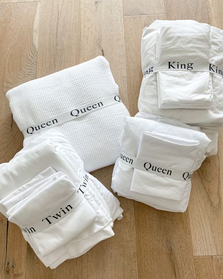 Ever get tired of sorting through your linens to find the size? These elastic bands are perfect to quickly tell you whether it’s a king, queen, full or twin! 

Amazon home
Amazon find
Bedding
Spring cleaning
Home organization
Boll and branch 

#LTKFind #LTKhome #LTKsalealert