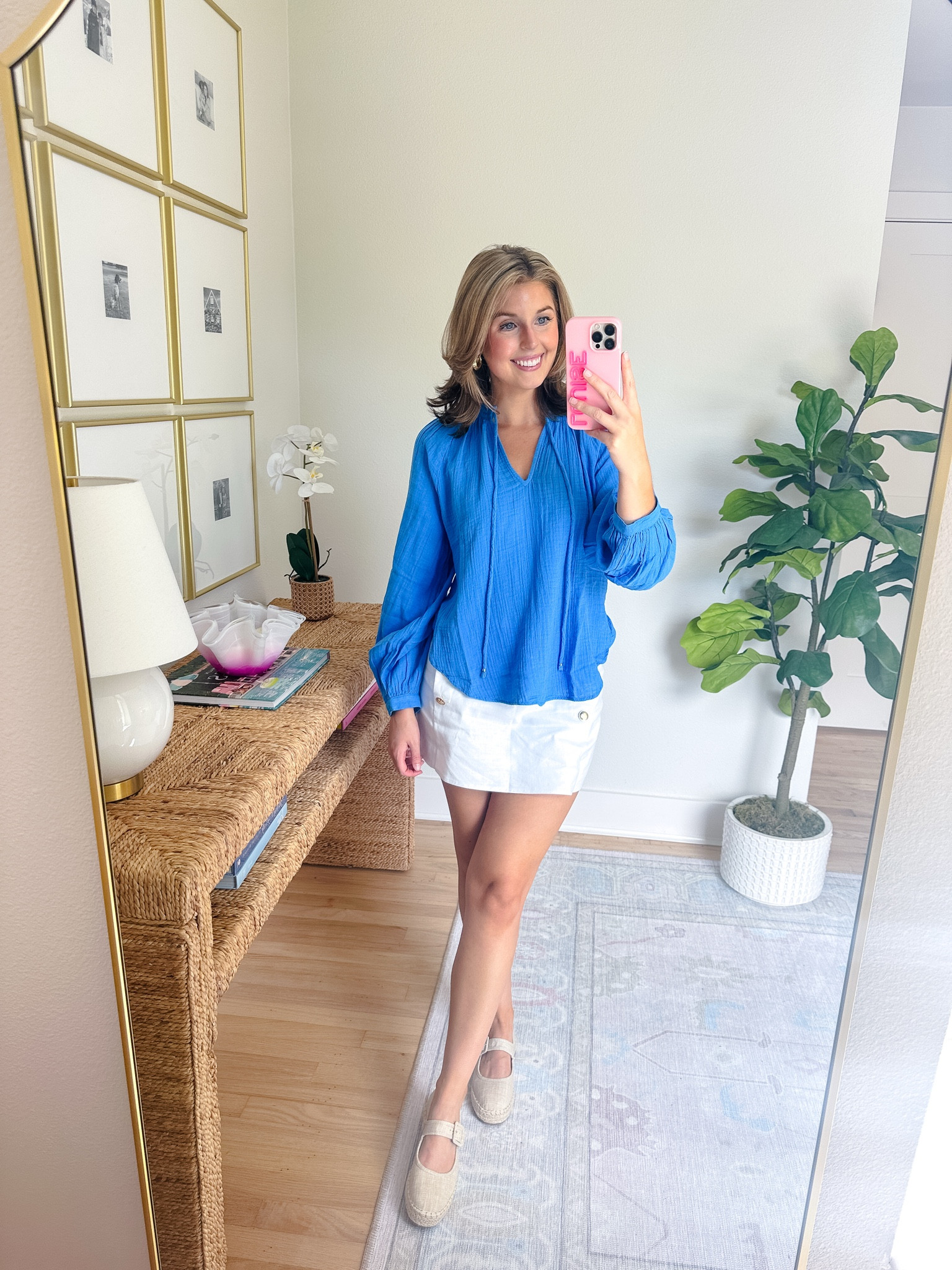 Wore this top over the weekend! So soft and lightweight! Wearing an XS in top and 2 in skort