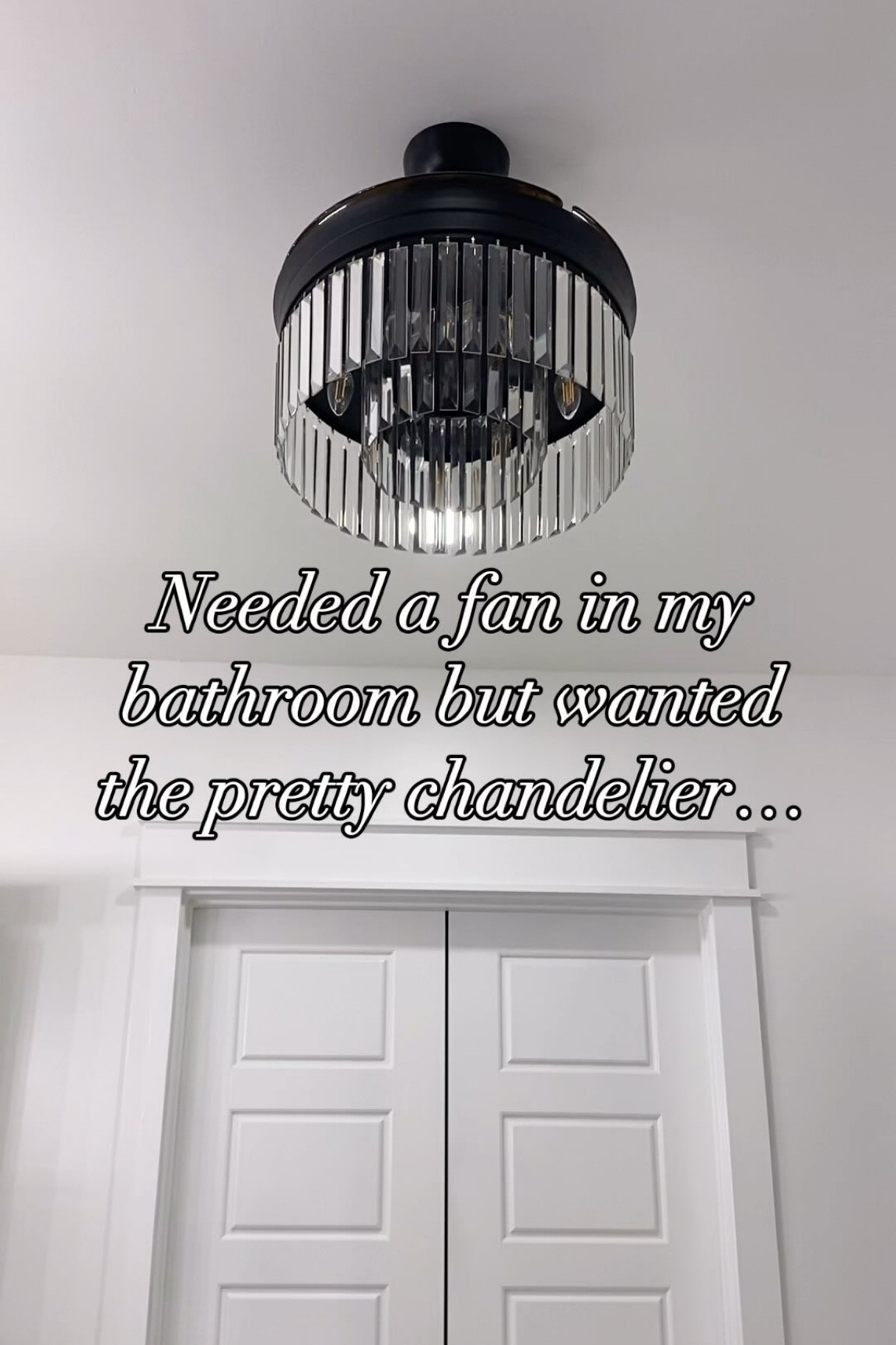 I always wanted a pretty light fixture in my bathroom but having a ceiling fan was super important to me too. A fandeleir gives you the best of both worlds! 

We put this fandelier in both mine and my daughter’s bathrooms and it’s not only beautiful, it circulates air as well as a full sized fan. It’s by @parrot_uncle and currently under $200 at @homedepot 😱
.
.
.
#fandelier #fanchandelier #ceilingfan #chandelier #homedepot #parrotuncle #bathroomdesign #bathroominspo #bathroominspiration