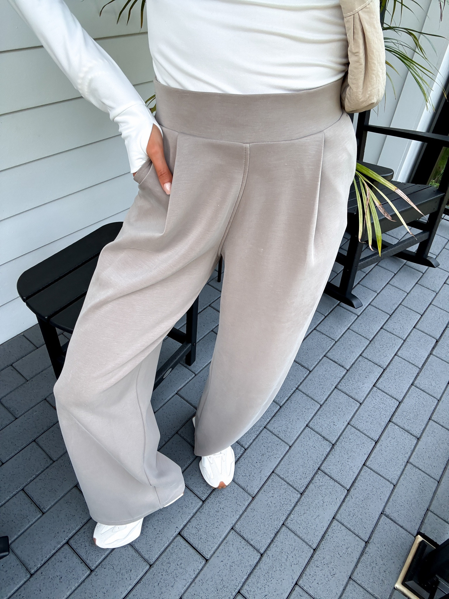 Scroll to shop. Comfy travel pants. Wearing my true to size. Follow for more.

#LTKgrwm #LTKmomlife #LTKTravel
