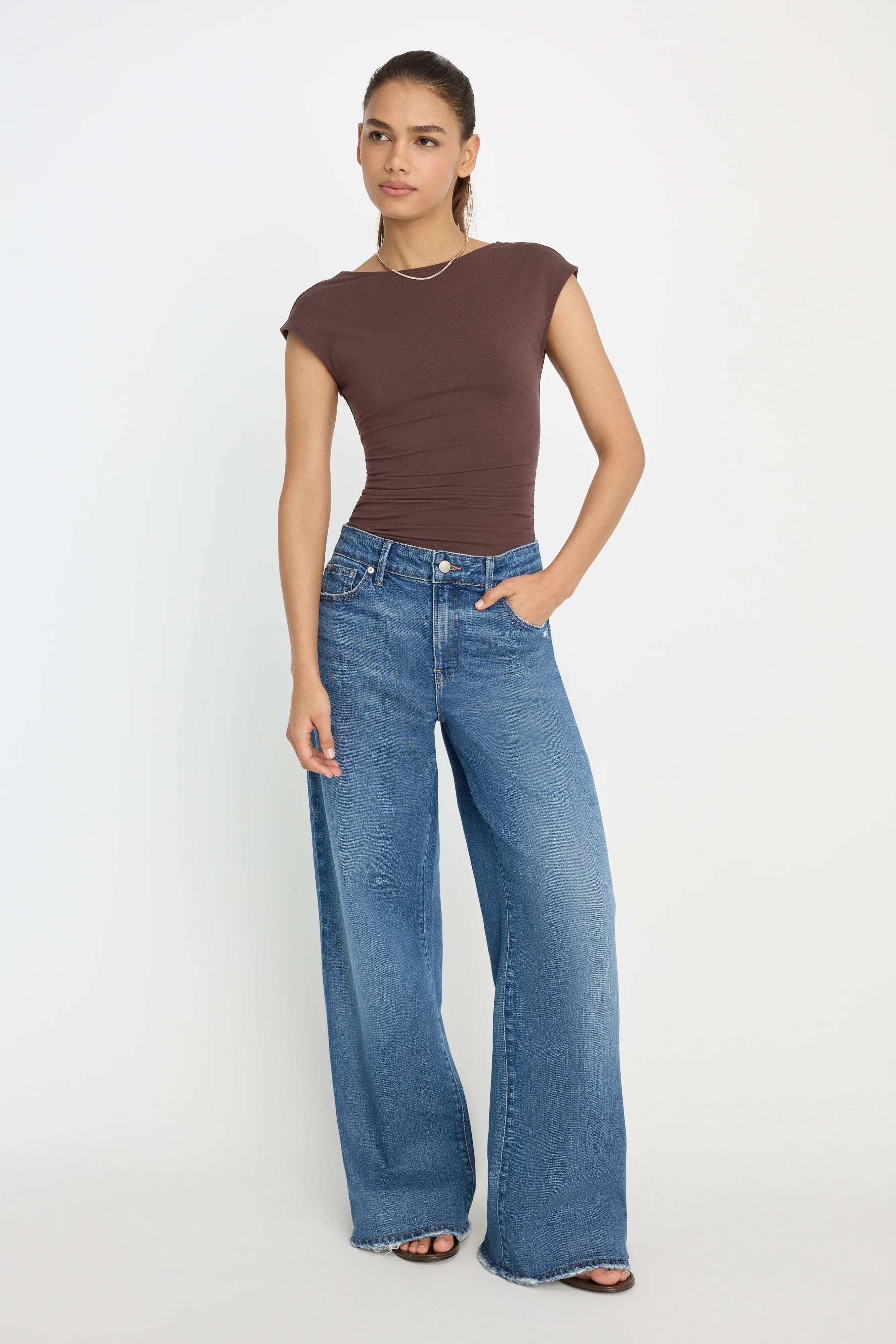 SUPER STRETCH OPEN BACK BODY SUIT | BITTER COCOA - GOOD AMERICAN | Good American